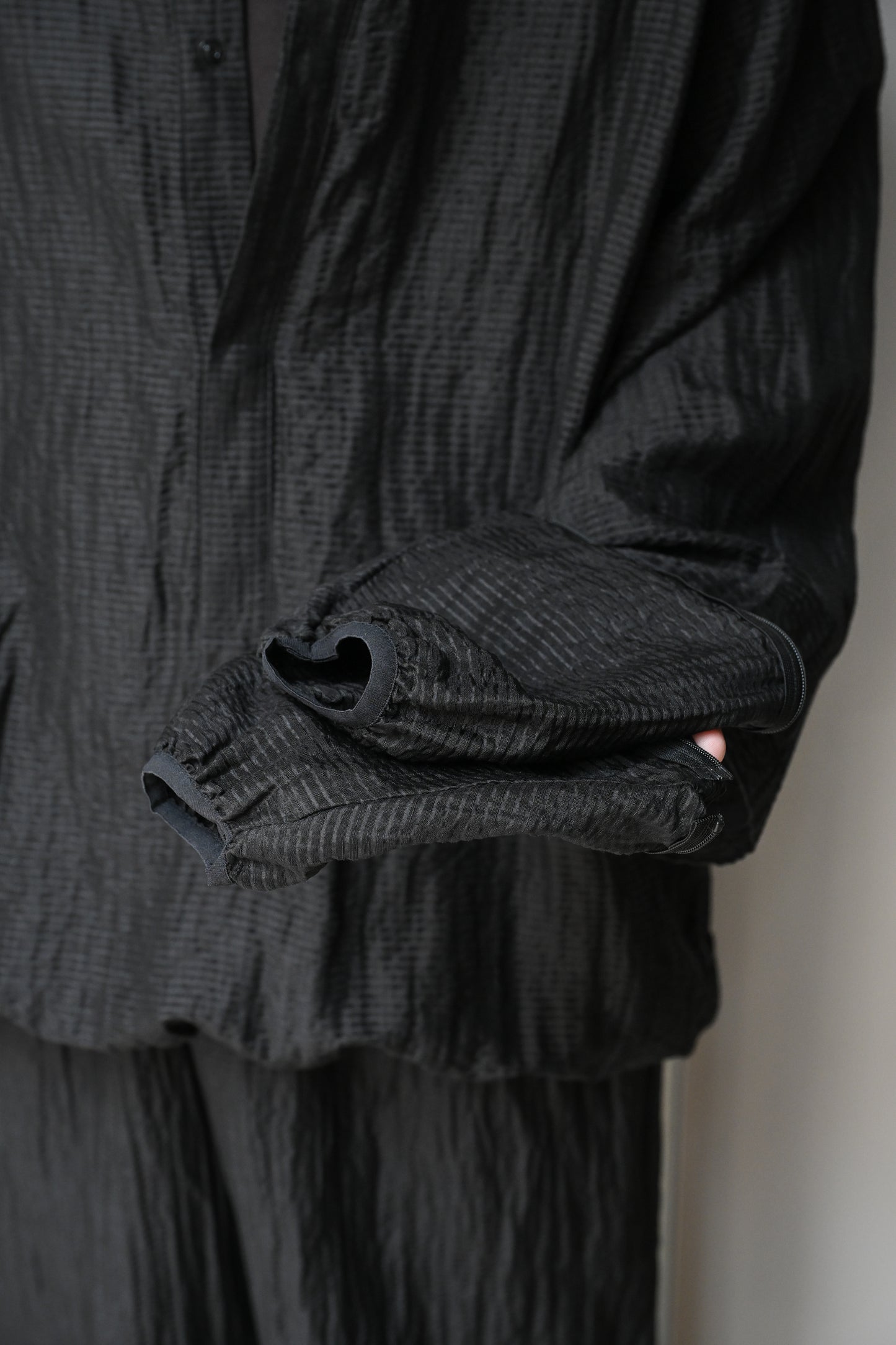 barbell object / uneven s/l top -BLACK