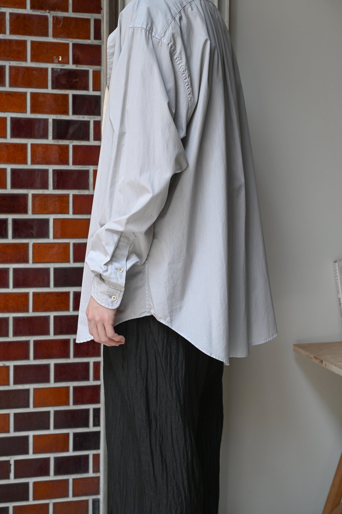 barbell object / tape sh -DULL BEIGE