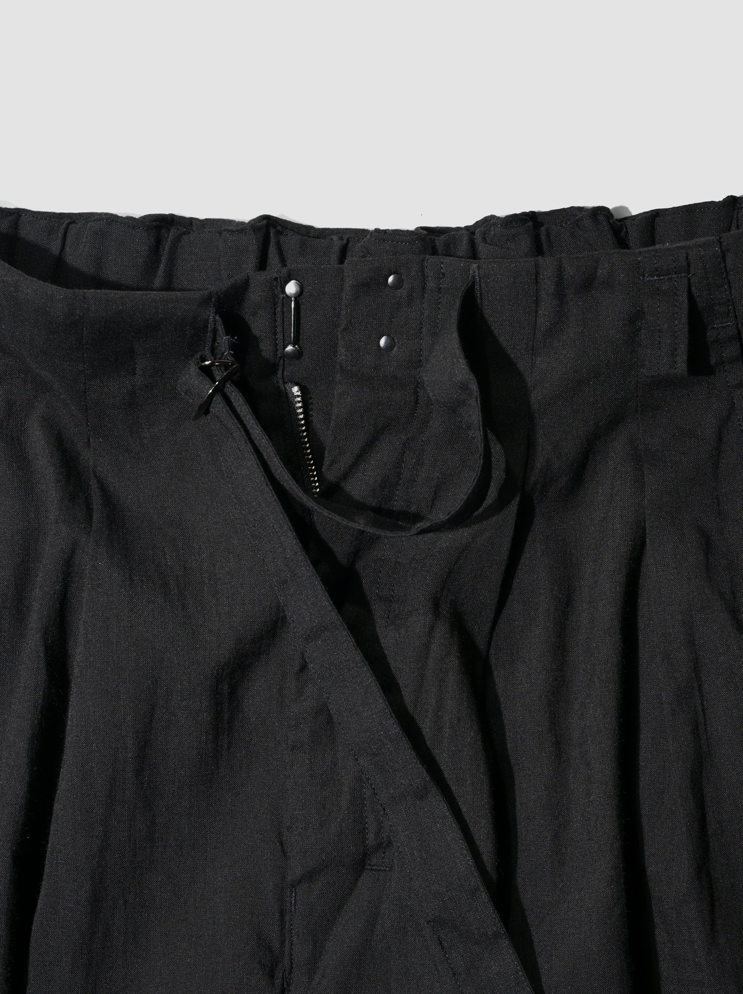 ANCELLM / LINEN POPLIN BELT-LESS SLACKS -BLACK