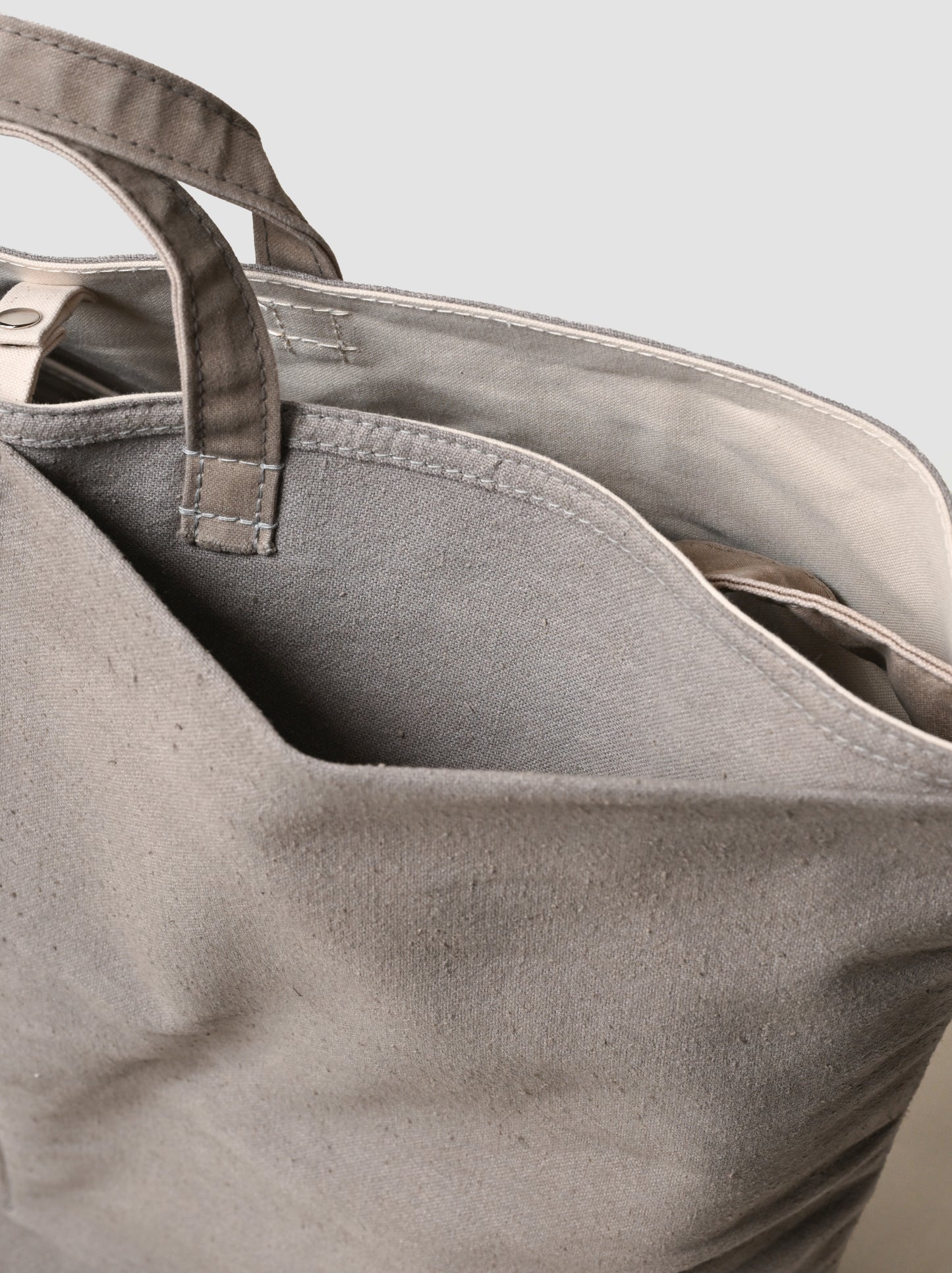 ANCELLM / ANCELLM with This is a(n) C/R DUCK BAG -GREIGE