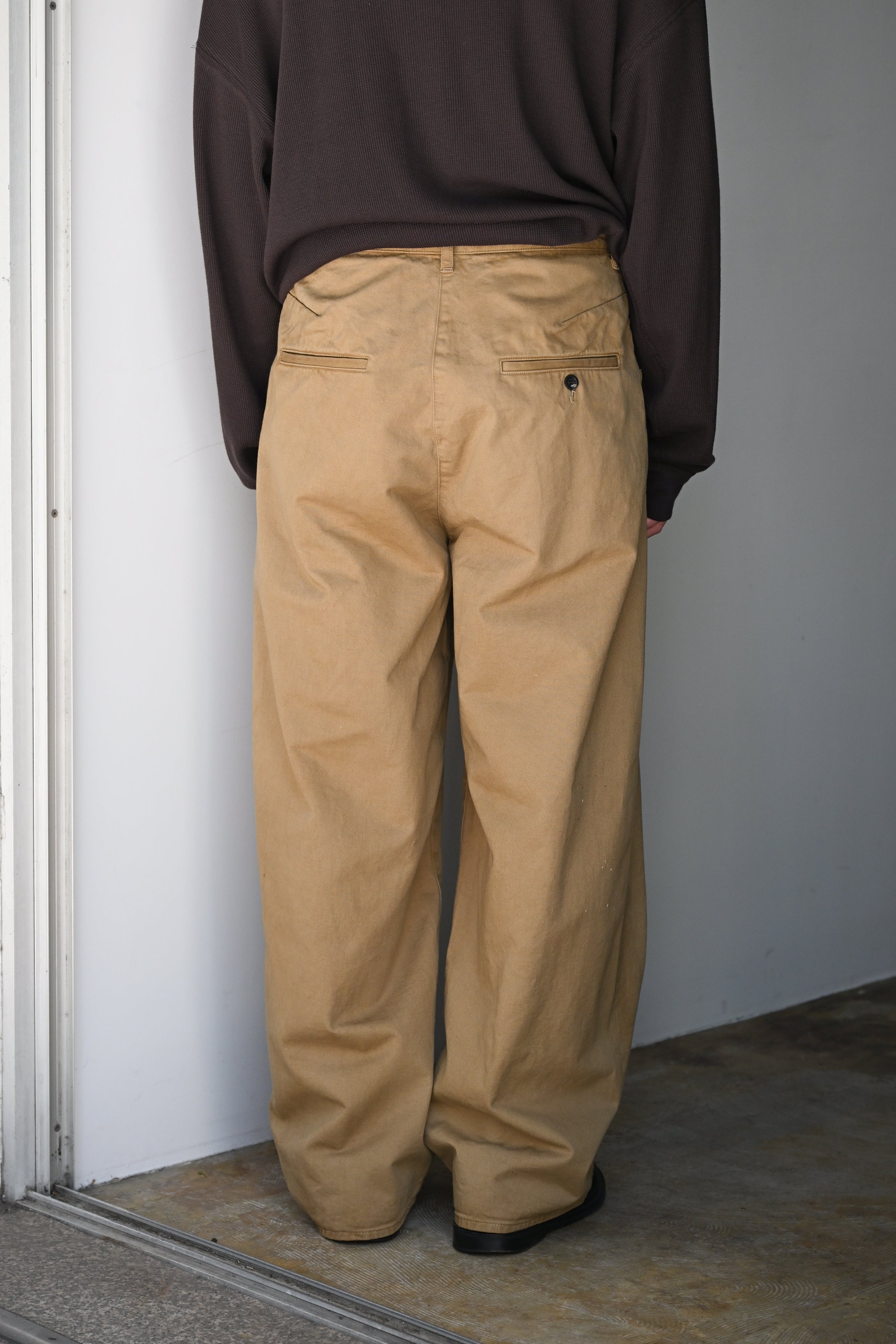ANCELLM / AGING CHINO SLACKS -BEIGE
