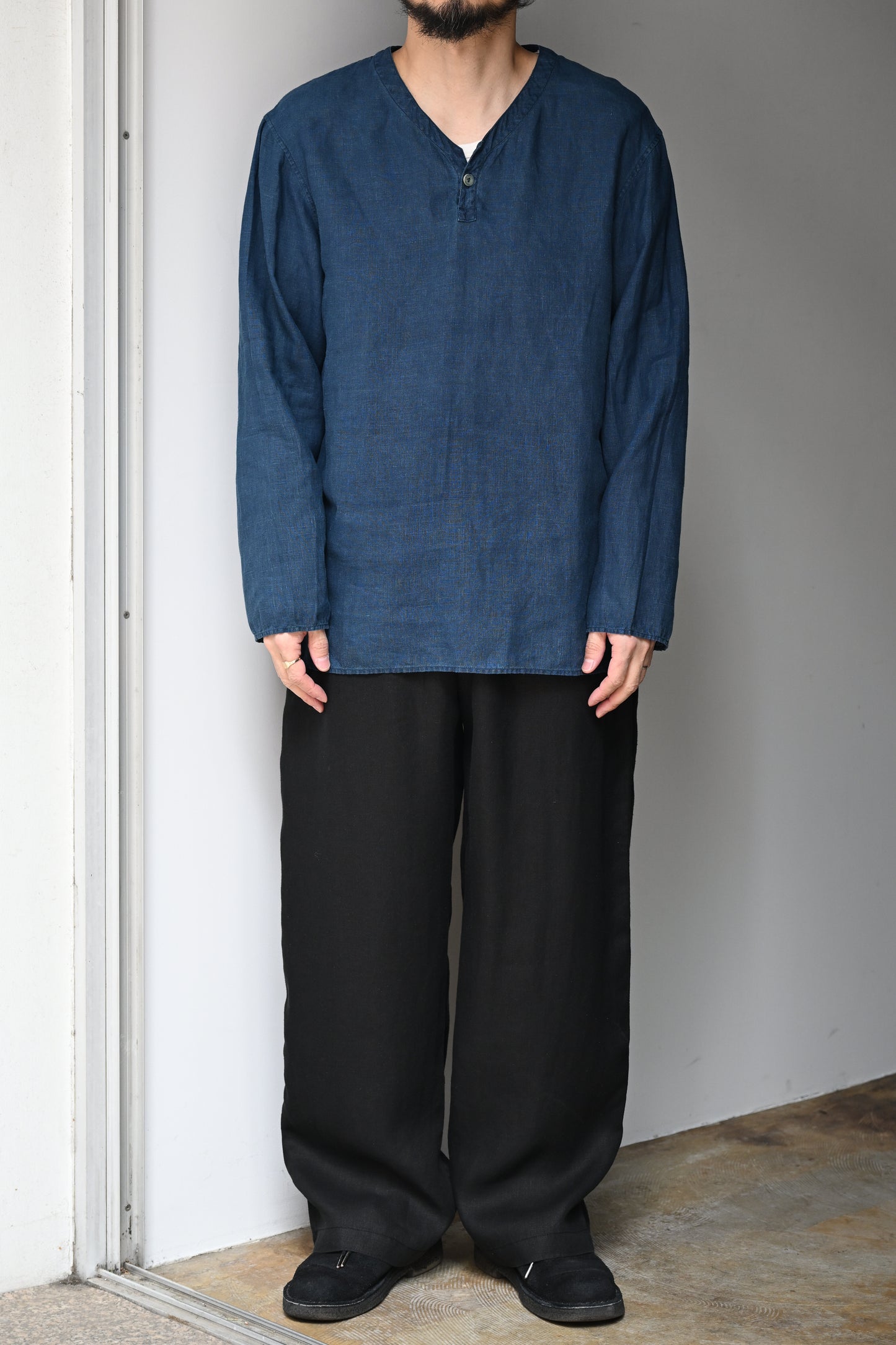 MITTAN / 大麻長袖プルオーバー(草木染) -藍×胡桃