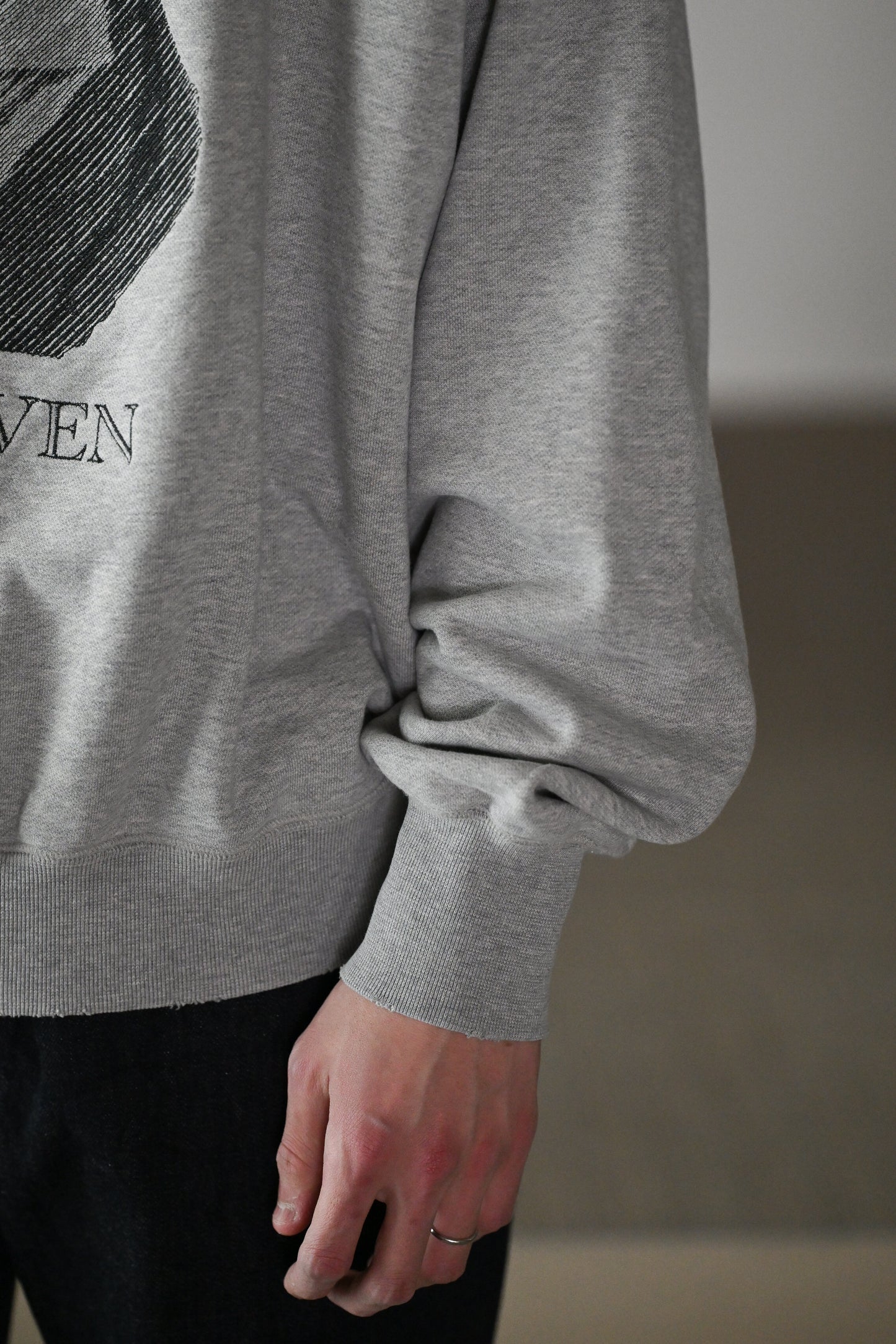 AUBERGE / VAN -TOP GRAY