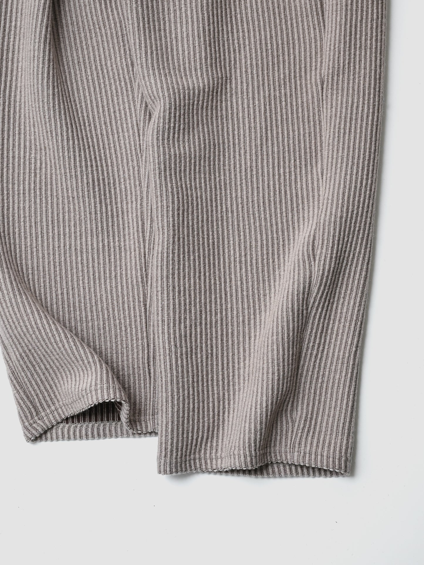 ANCELLM / WOOLCORD BELTLESS SLACKS -SAND