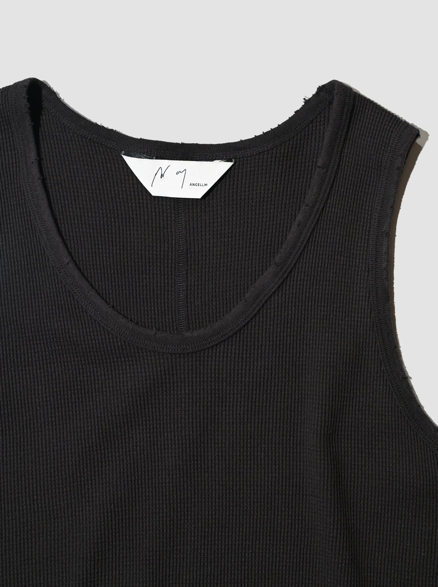 ANCELLM / DAMAGE WAFFLE TANK -D.BROWN