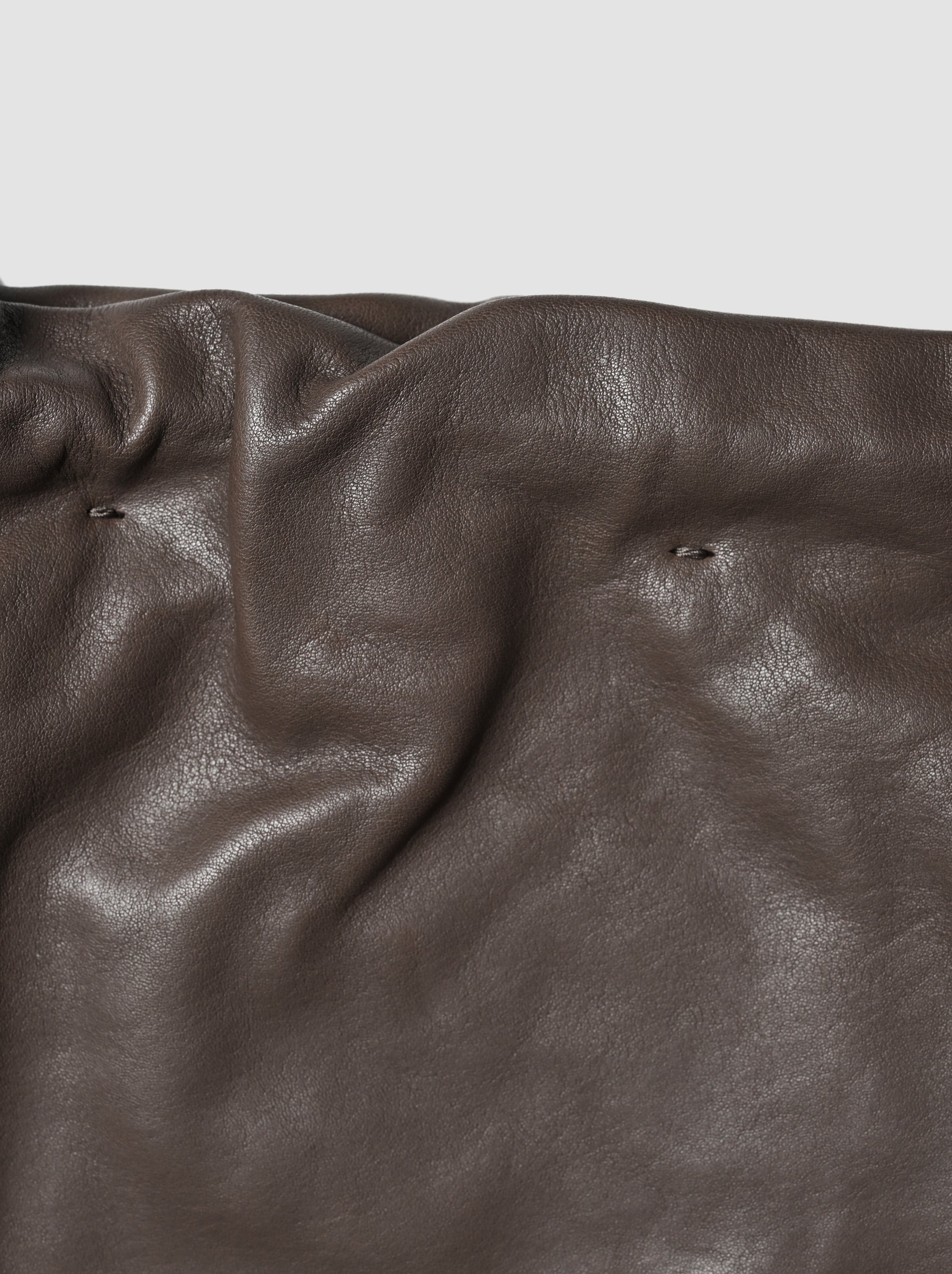 GABRIELA COLL GARMENTS / LEATHER GATHERED CROSSED BAG -DUST
