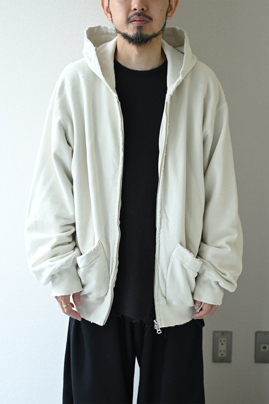 ANCELLM / ZIP UP HOODIE -G.WHITE