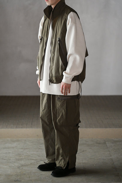 barbell object / un vest -KHAKI
