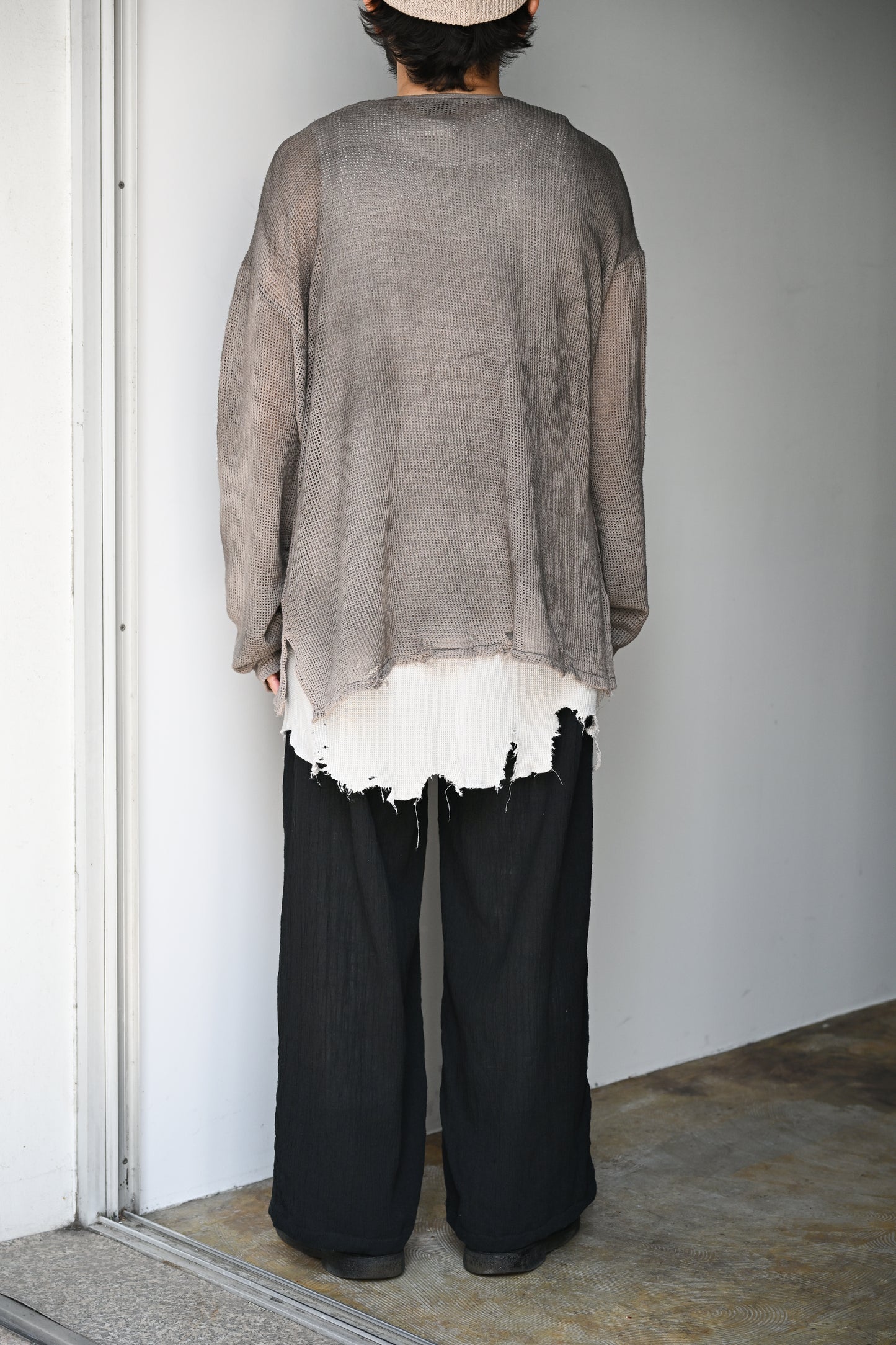 ANCELLM / BELTED CREPE TUCK SLACKS -BLACK