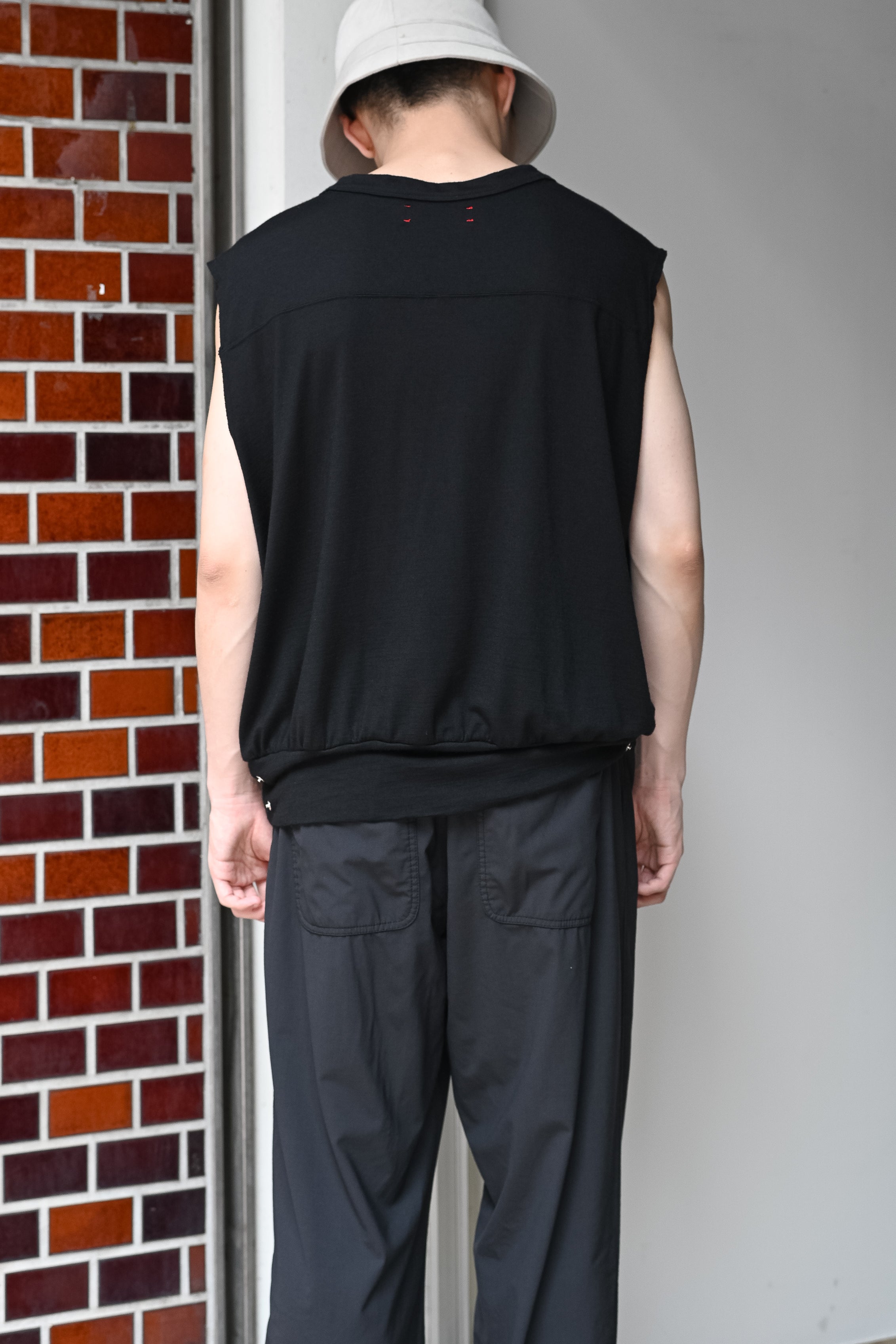 barbell object / bo ns top -BLACK – and father