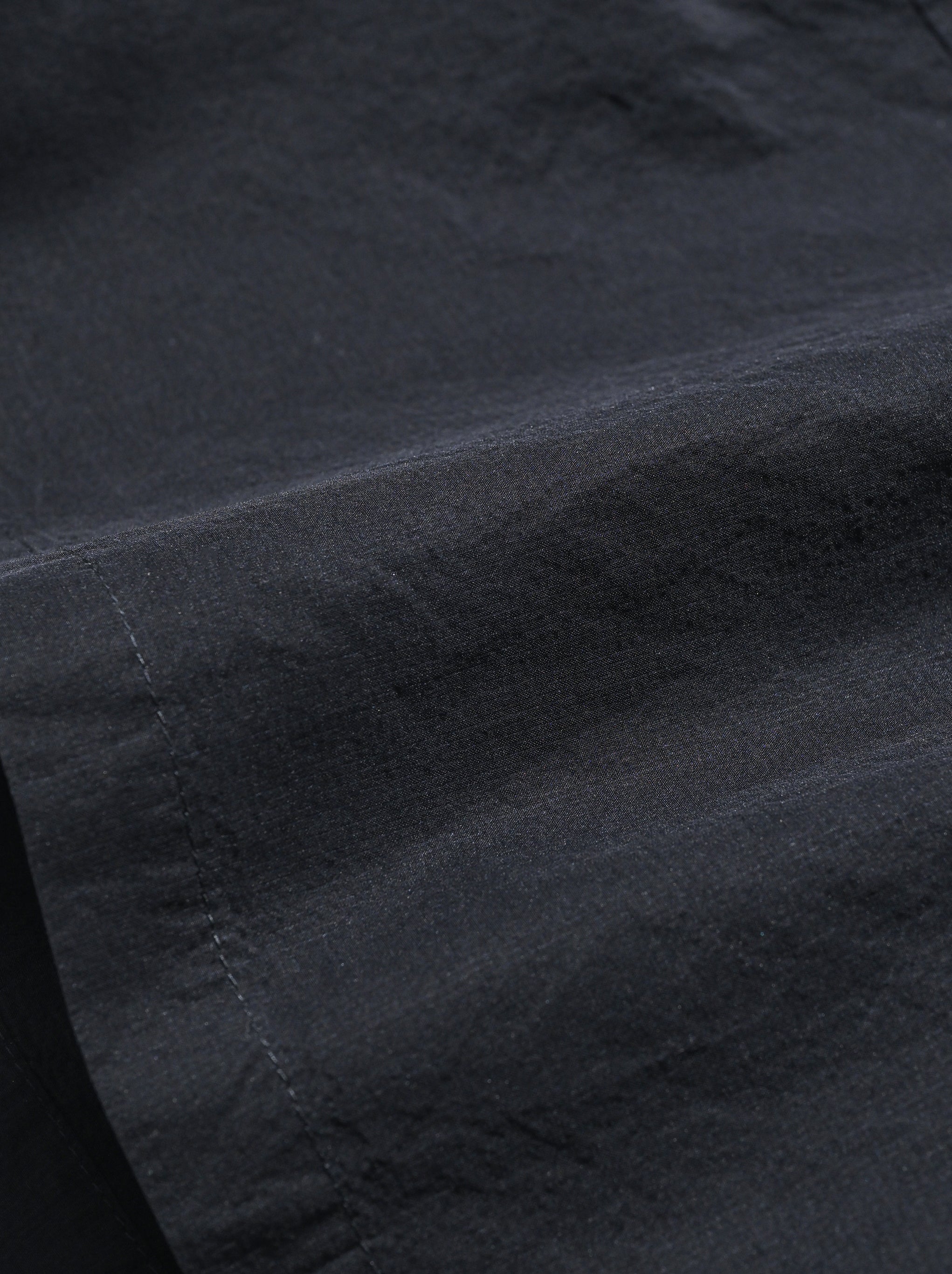 AUBERGE / ILYAN -BLACK