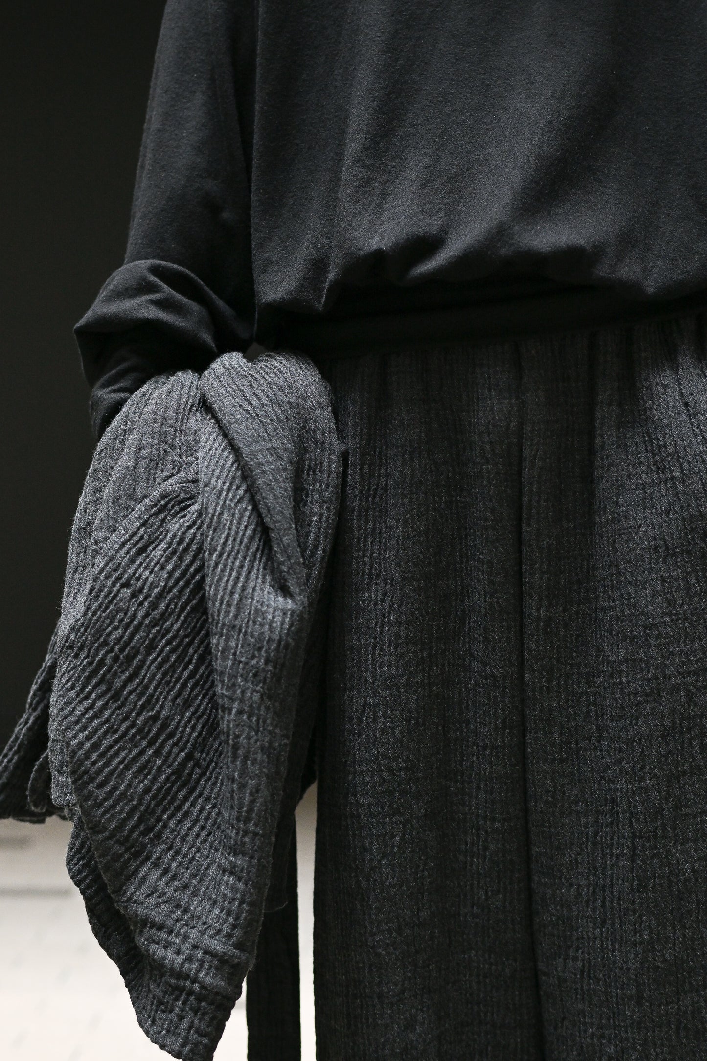 POSTELEGANT / Wool Rever Fulling Wide Trousers -HEATHER CHARCOAL
