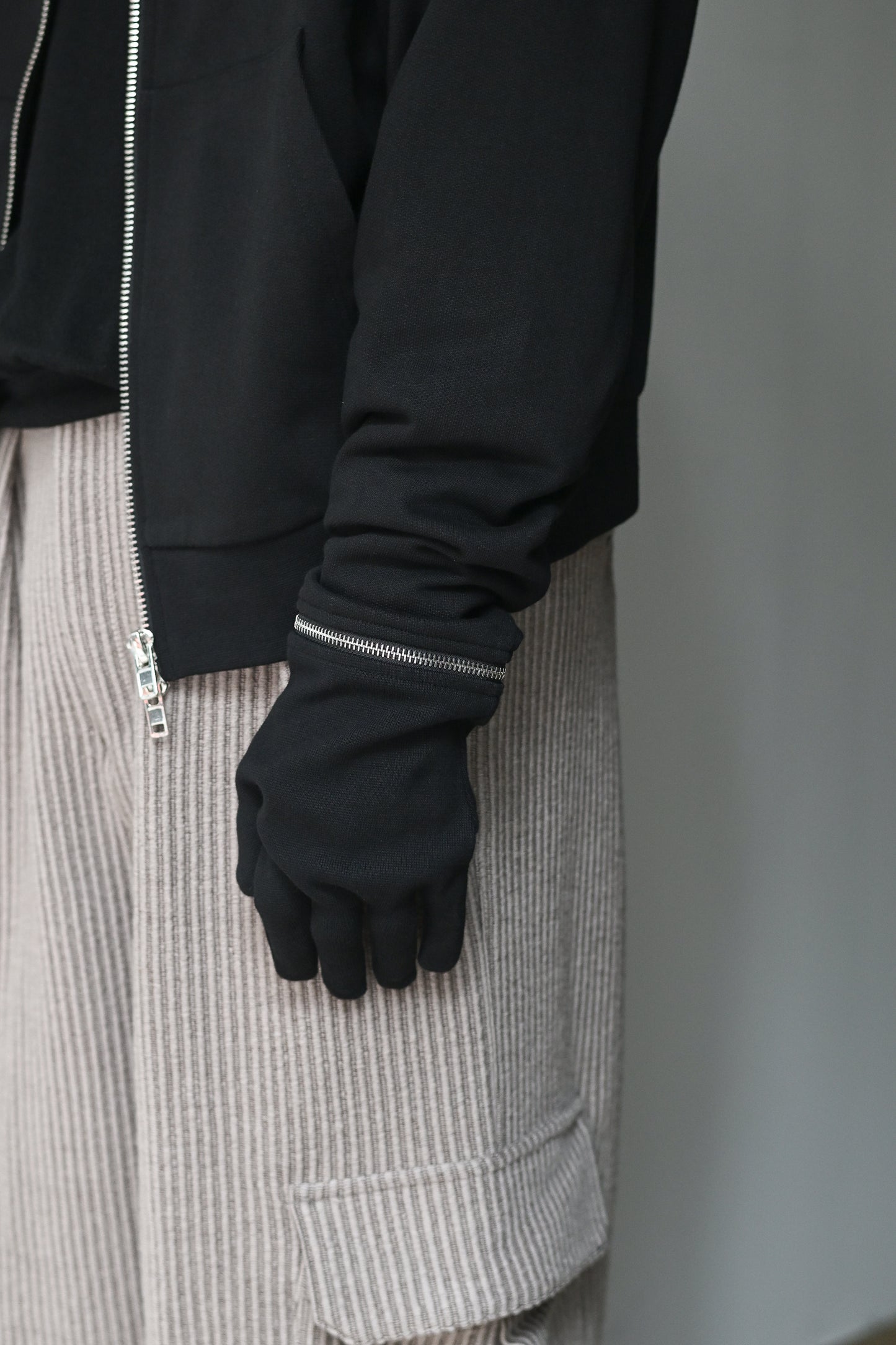 65537 / EPITHECA HOODIE -BLACK