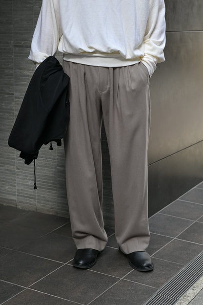 Afiit / 3TUCK WIDE EASY SLACKS -BEIGE
