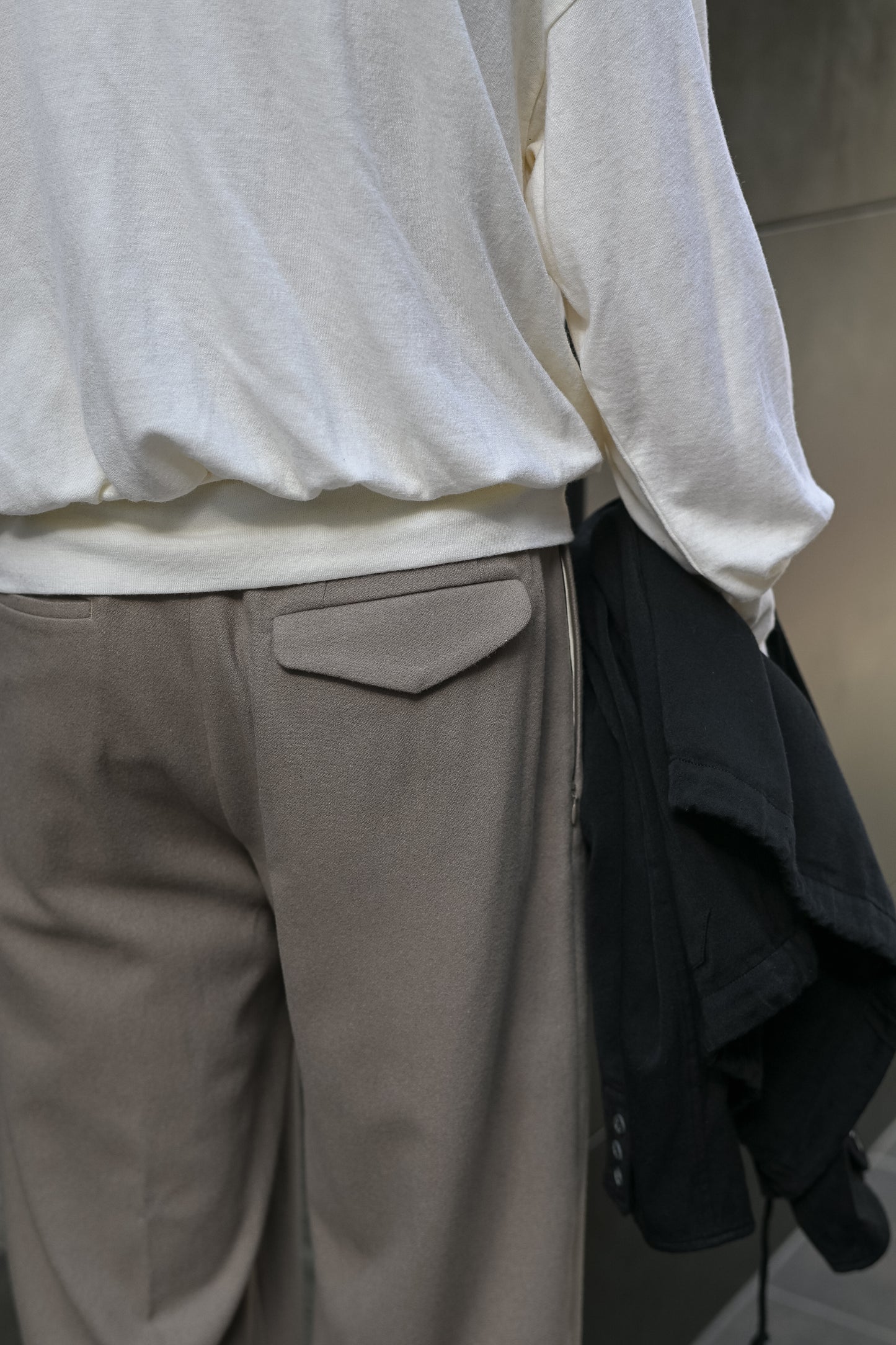 Afiit / 3TUCK WIDE EASY SLACKS -BEIGE