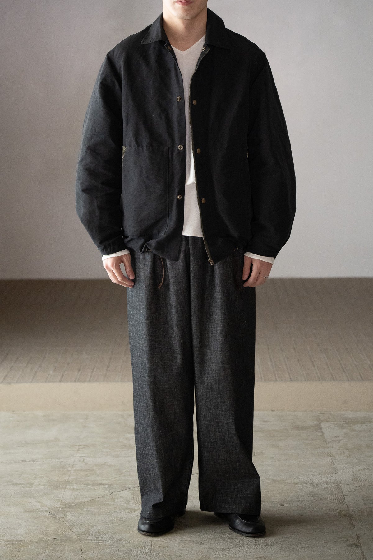 barbell object / coach jkt -BLACK