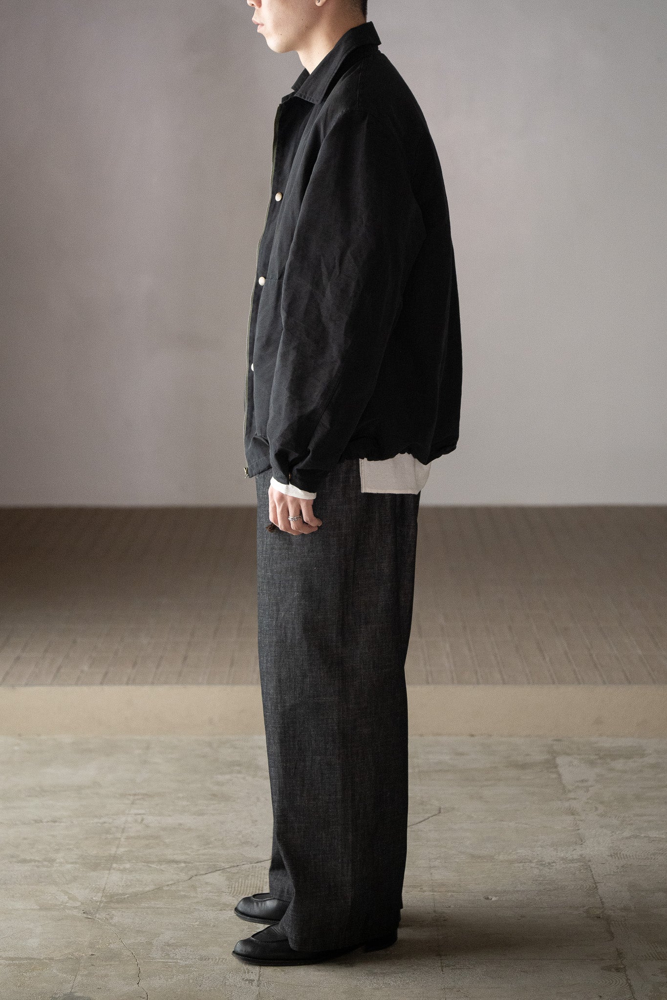 barbell object / coach jkt -BLACK