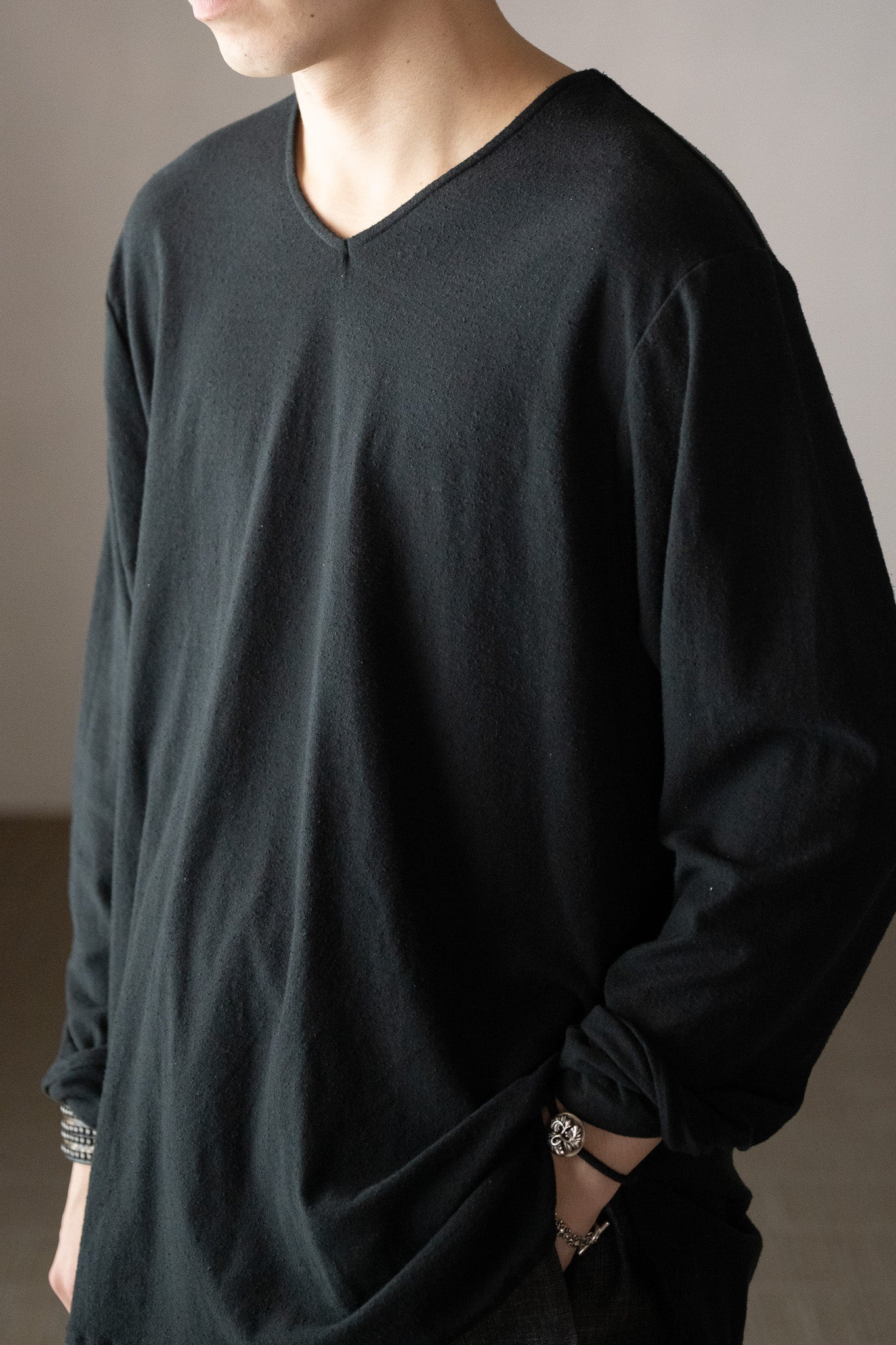 barbell object / v top -BLACK