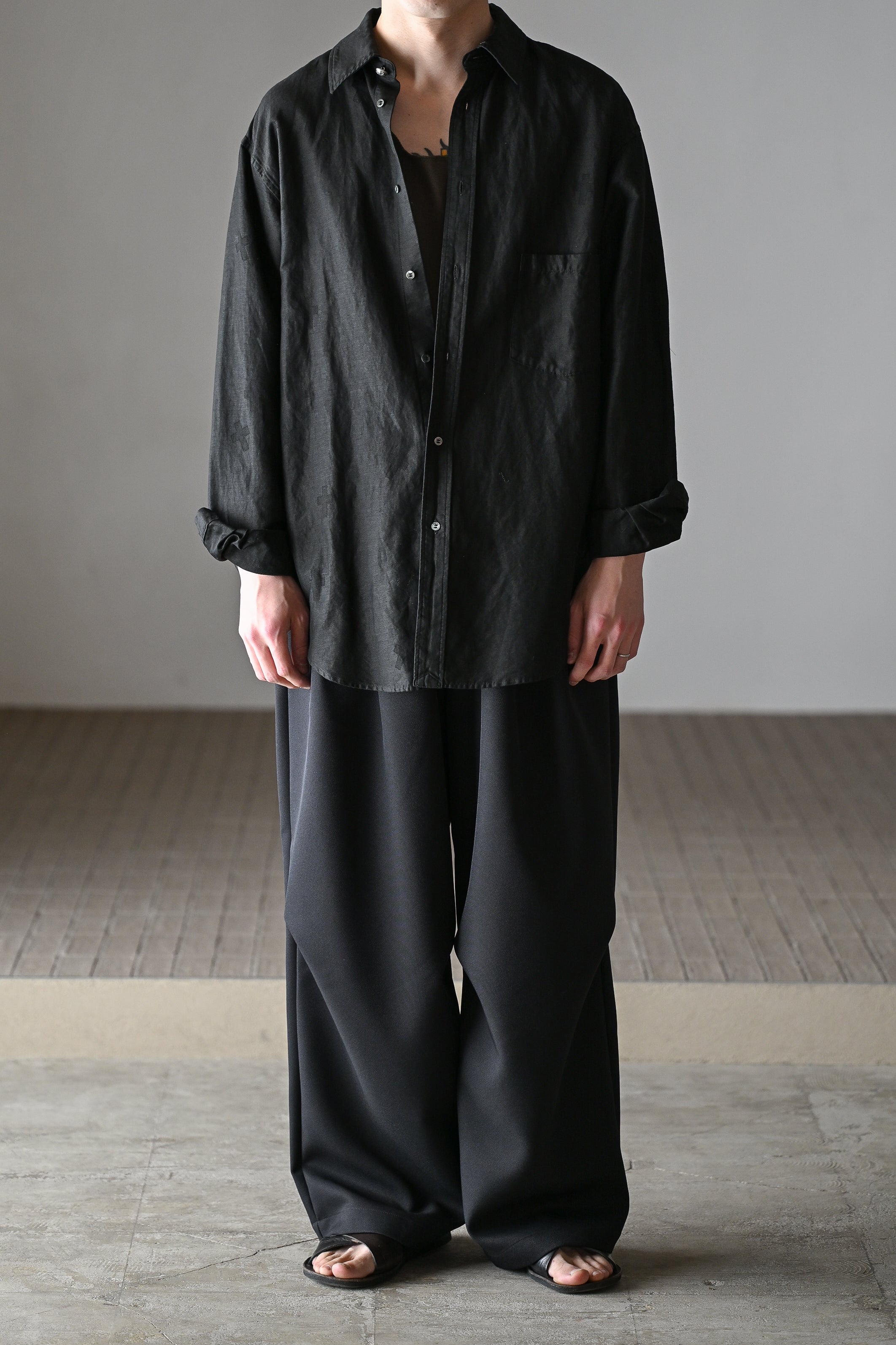 barbell object / +sh -BLACK