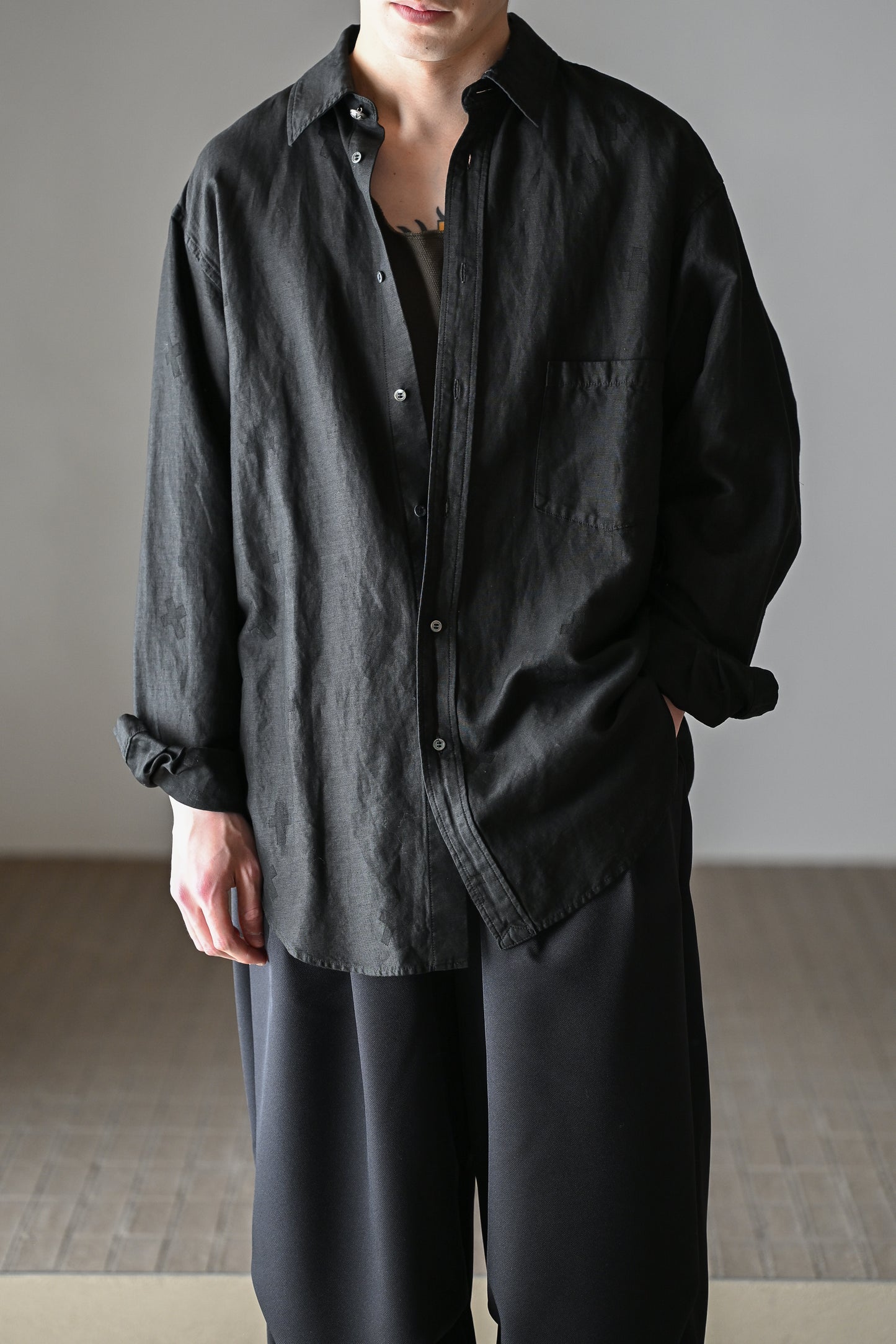 barbell object / +sh -BLACK