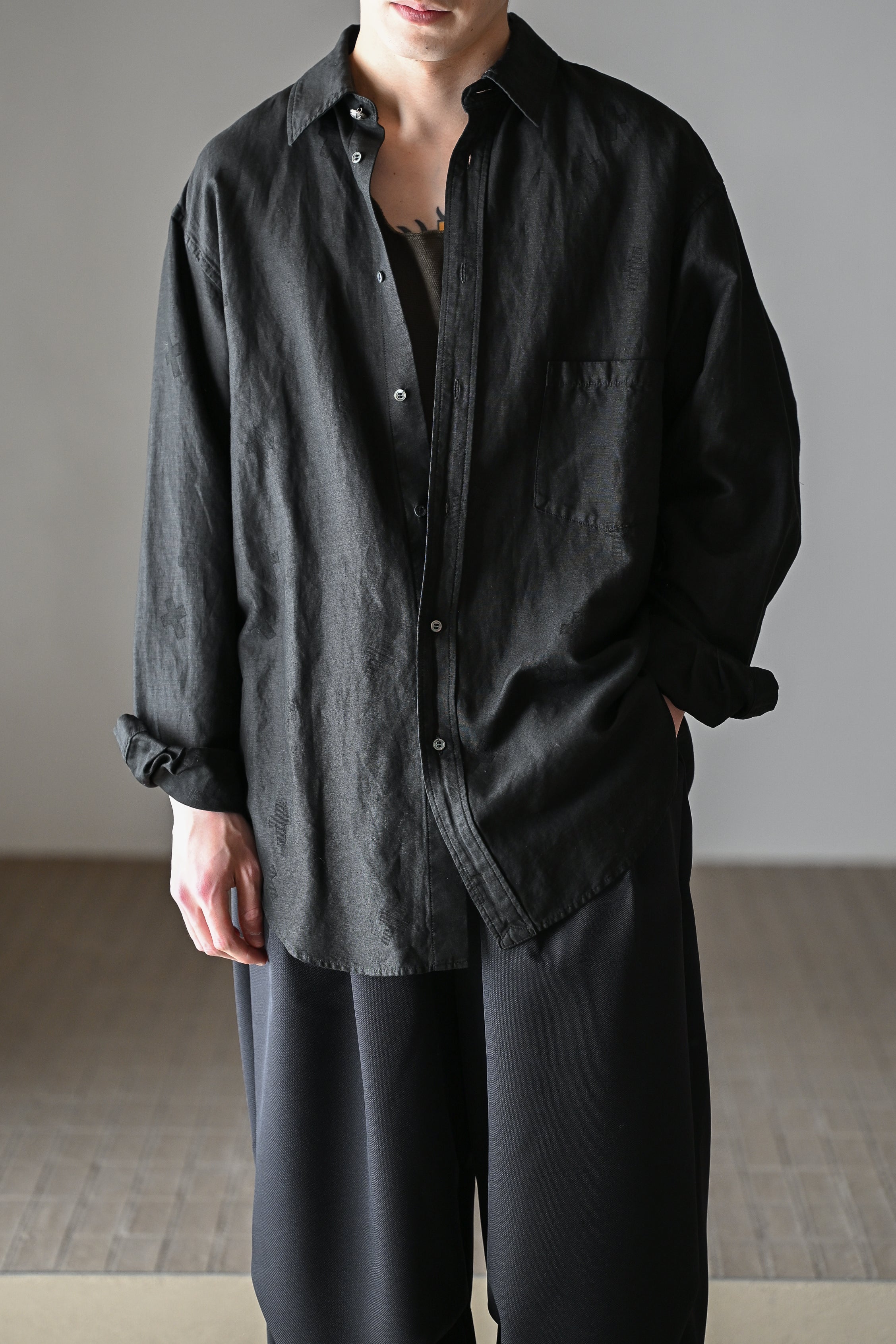 barbell object / +sh -BLACK