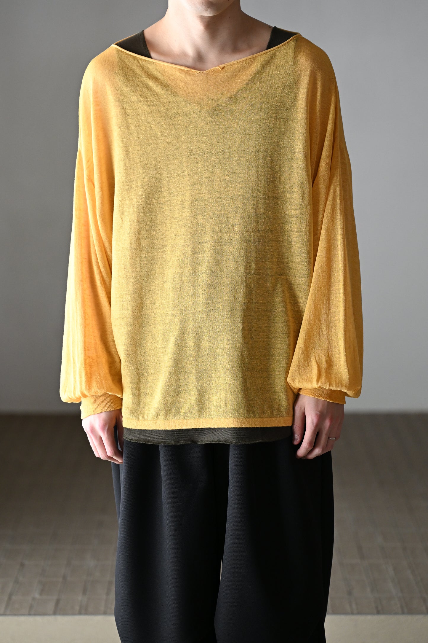 barbell object / knit po -YELLOW