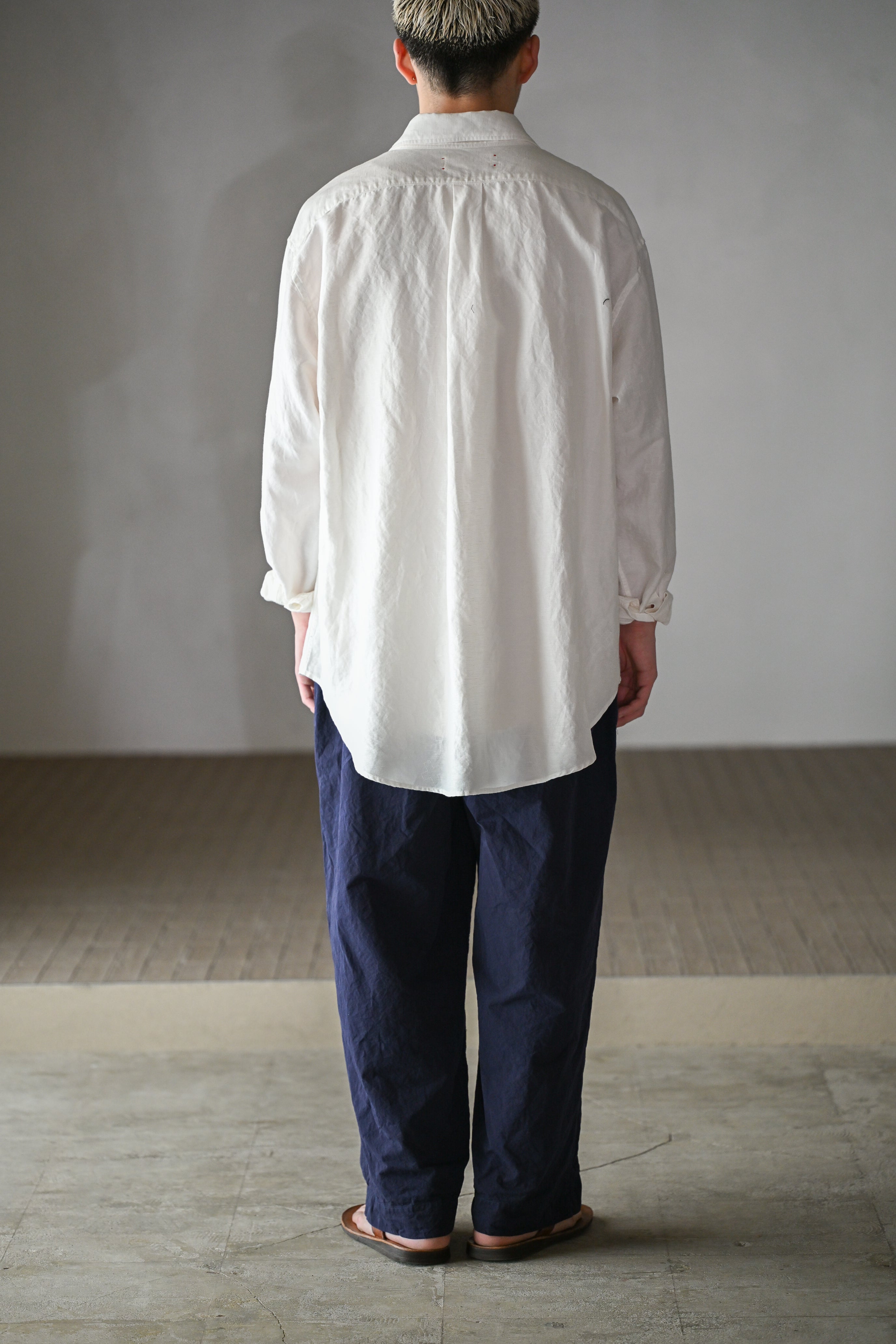 barbell object / +sh -WHITE