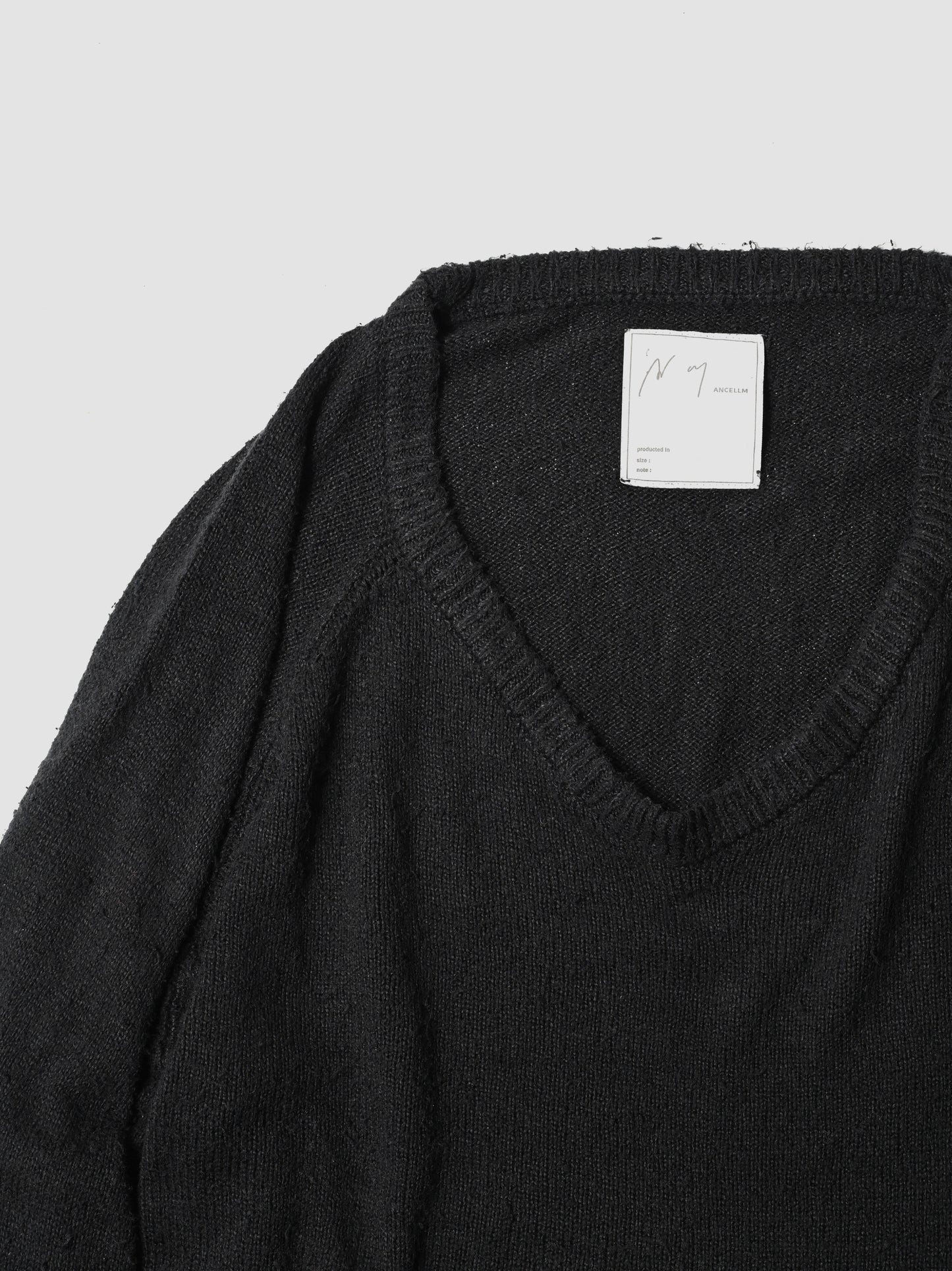 ANCELLM / DAMAGE SILK UVNECK KNIT -BLACK