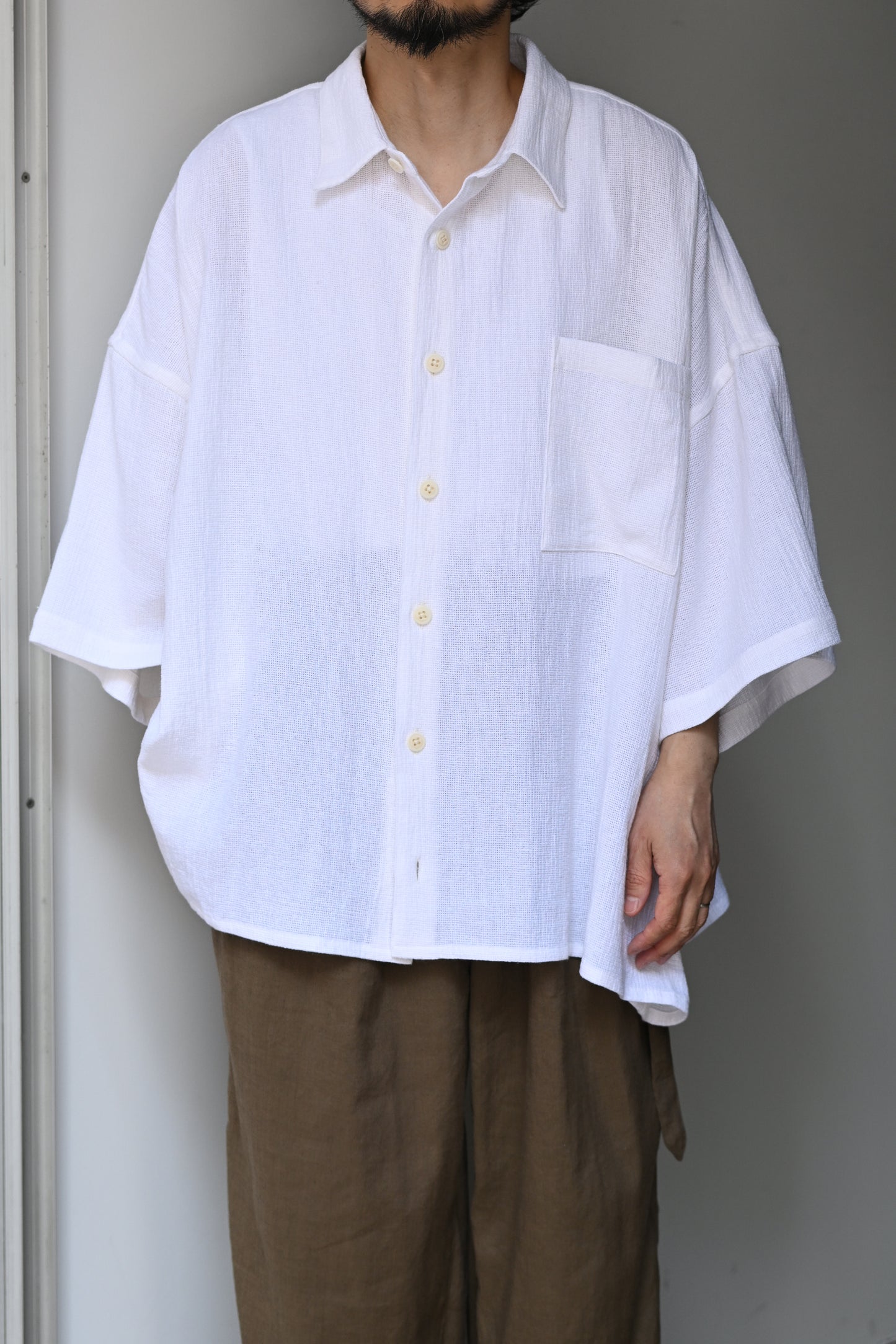 WHOWHAT / 5X SHIRT  <SHORT SLEEVE> -WHITE