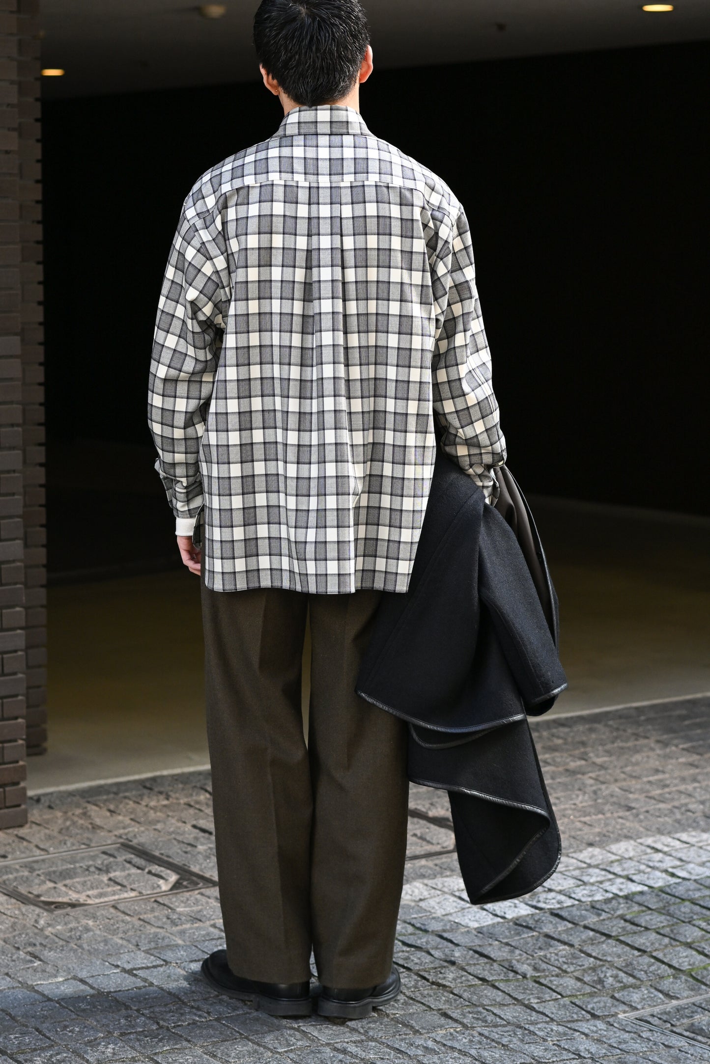 ANTOS. / DOUBLE POCKET OVER SHIRT -WHITE/BLACK