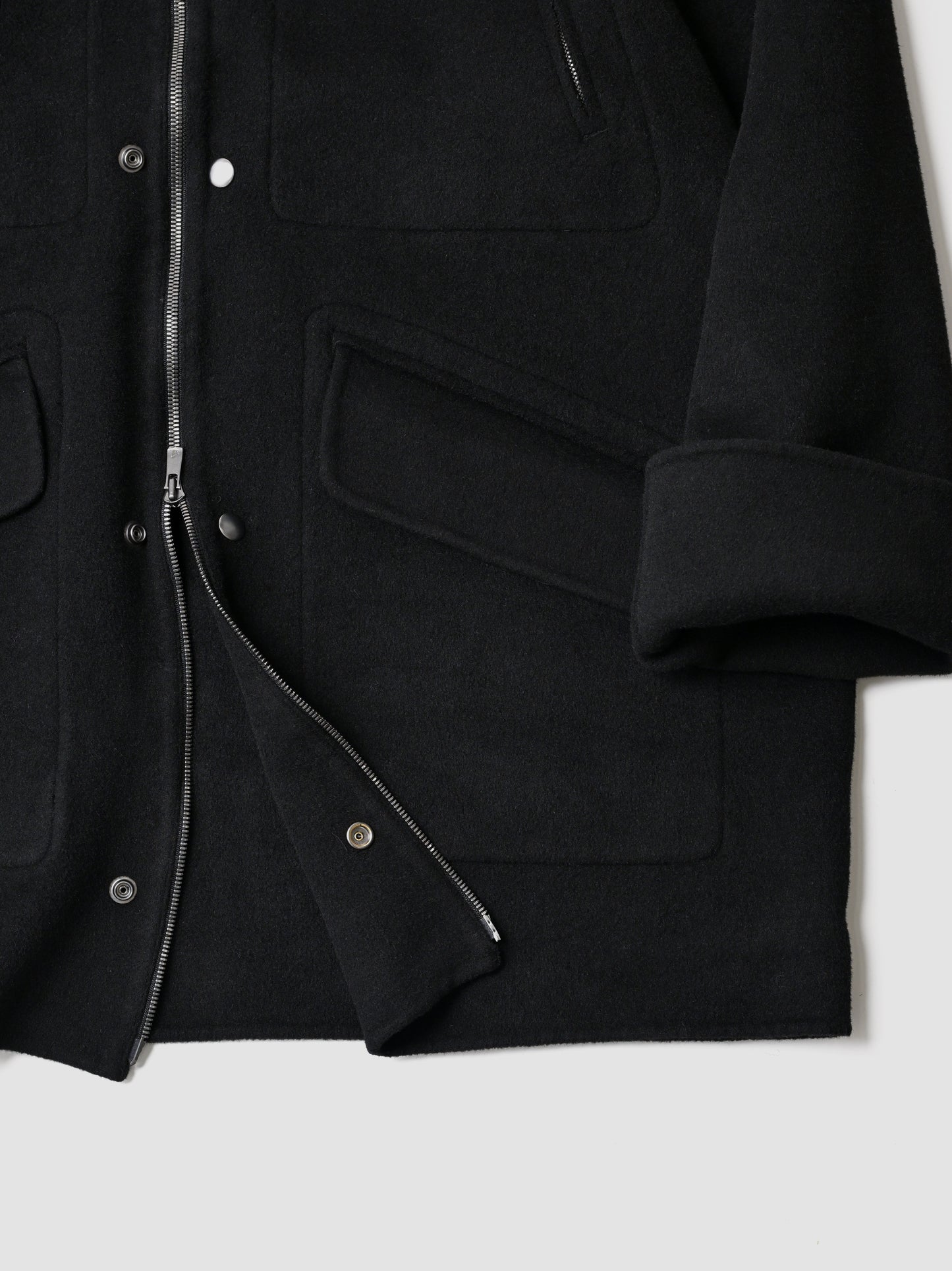 barbell object / r/w off coat -BLACK