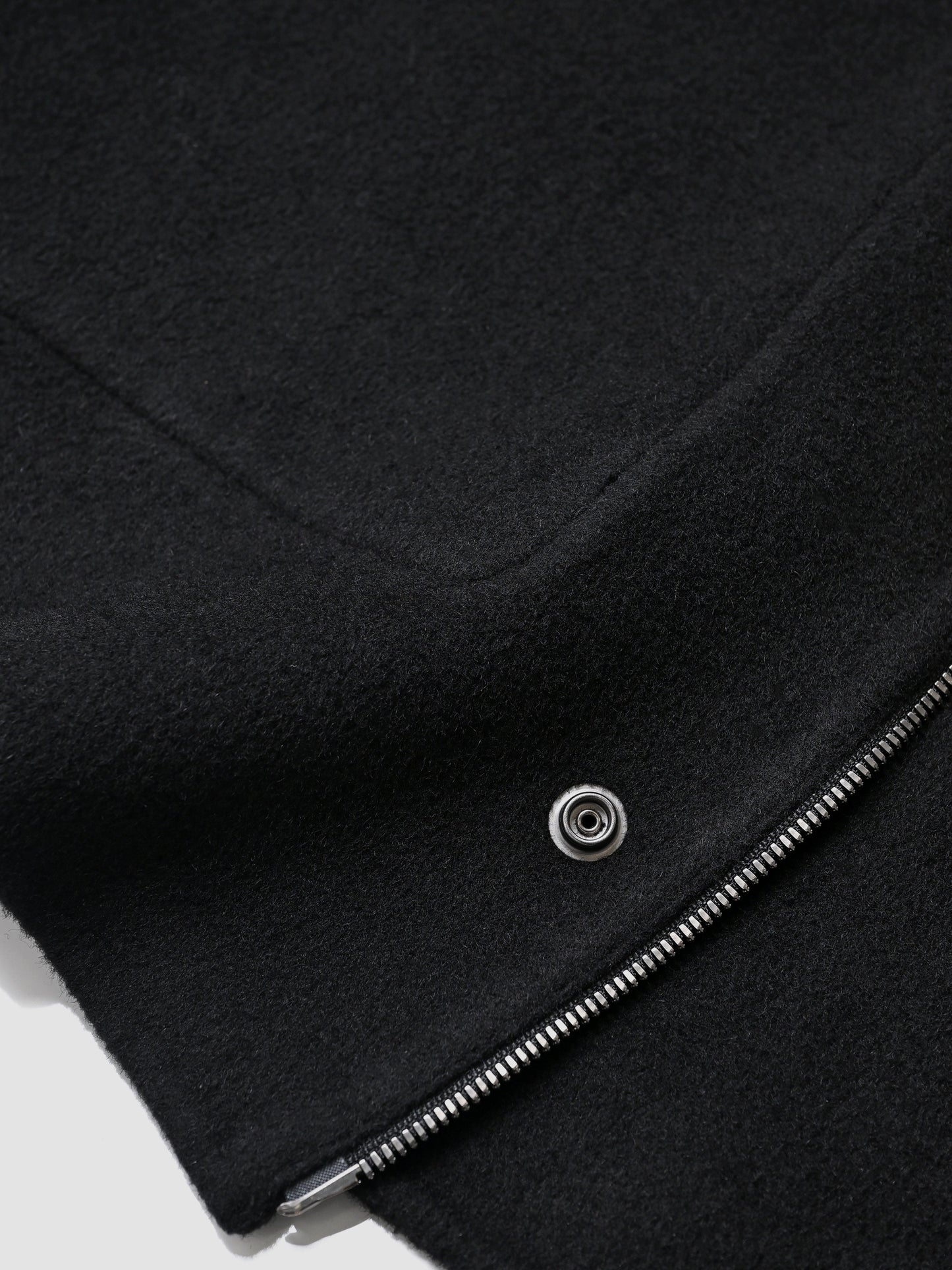 barbell object / r/w off coat -BLACK