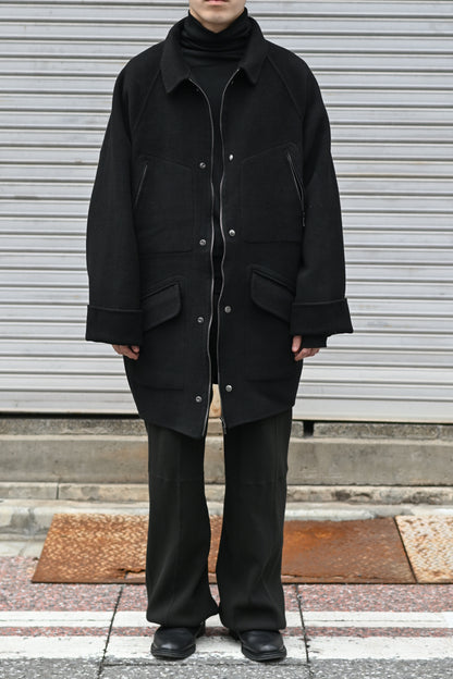 barbell object / r/w off coat -BLACK