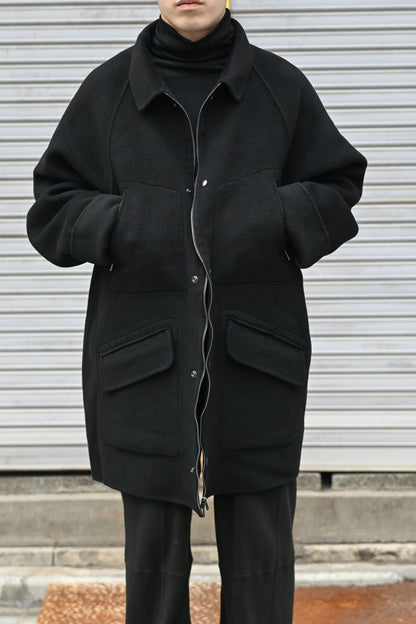 barbell object / r/w off coat -BLACK