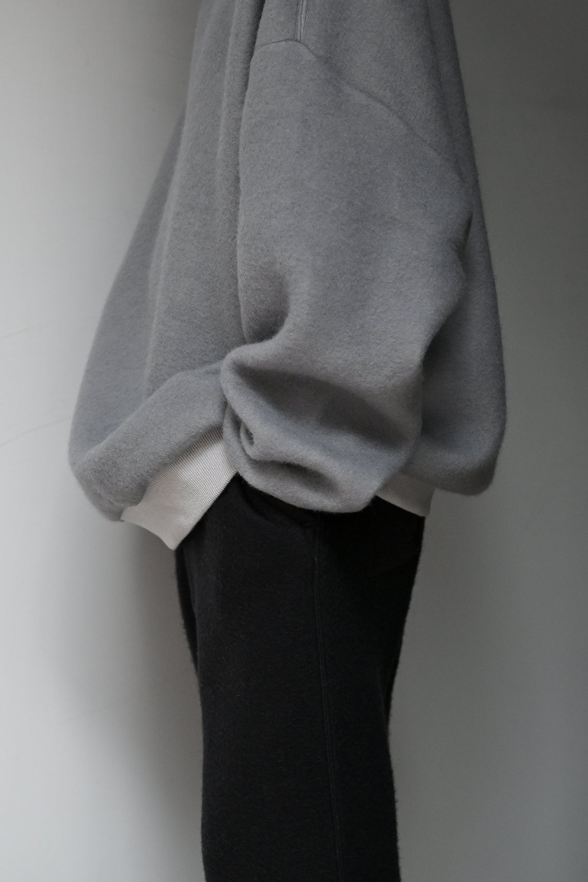 WHOWHAT / WOOL×COTTON 5X CUT-SEW -GRAY