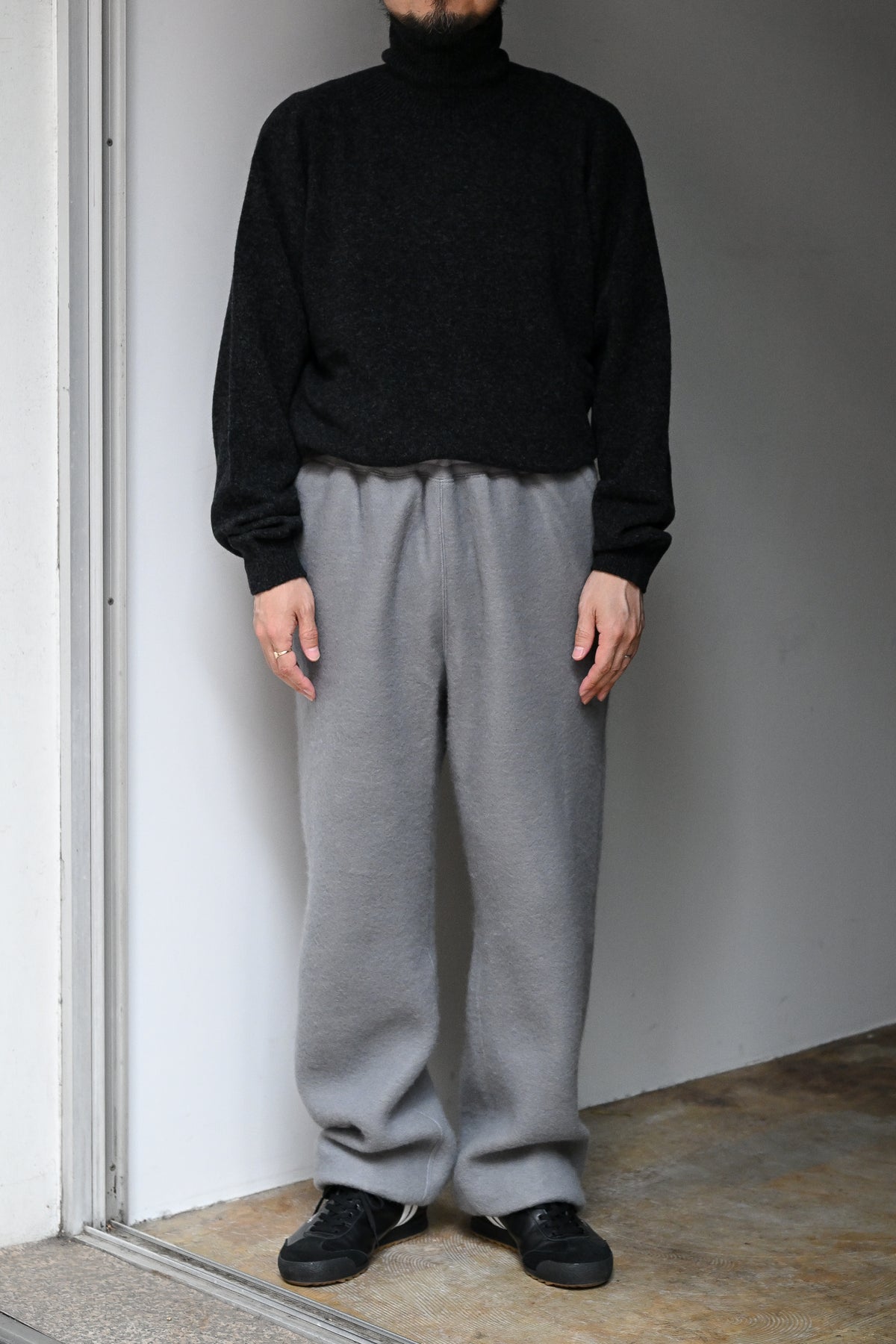 WHOWHAT / WOOL×COTTON SWEAT PANTS -GRAY