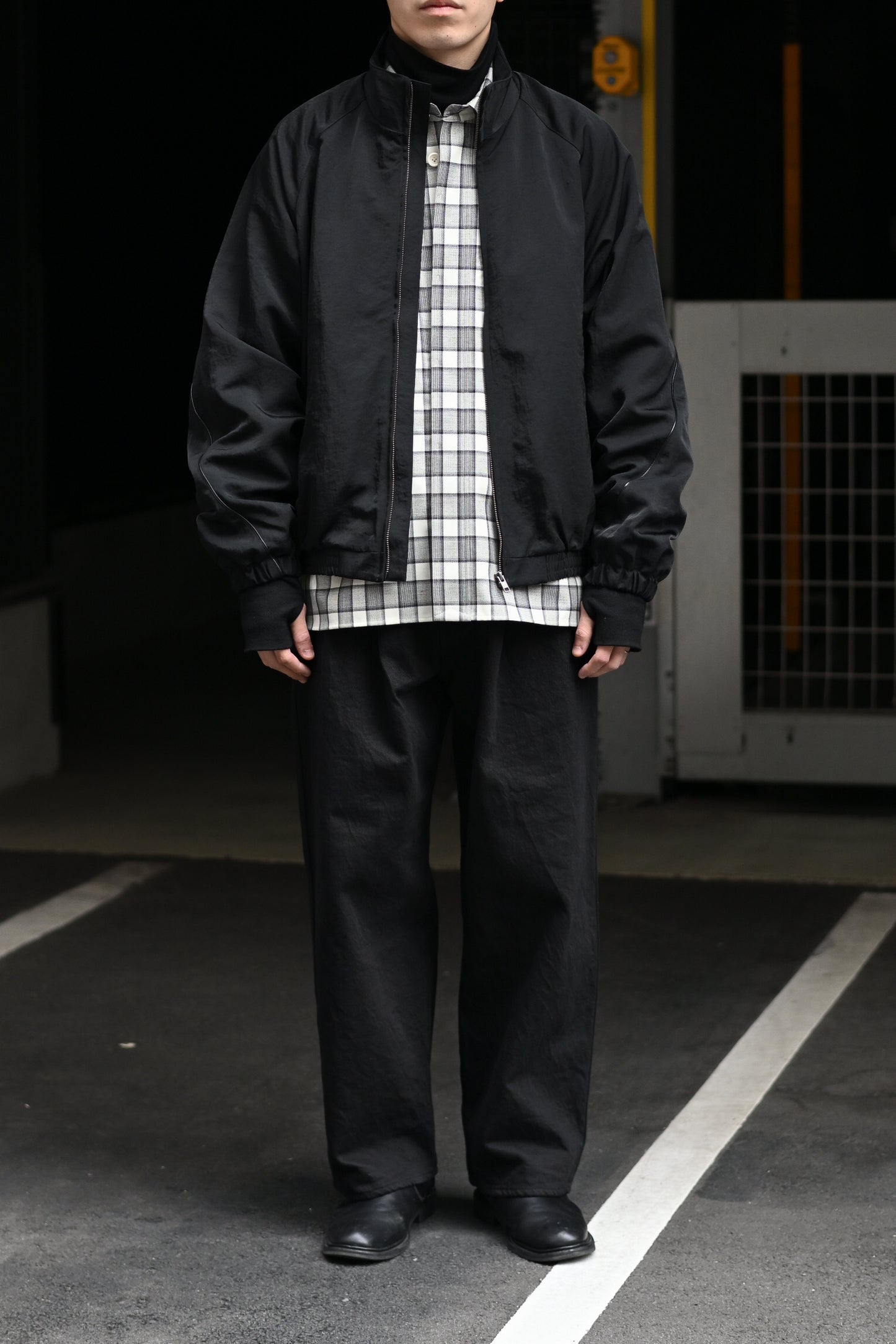 Antwort / LEATHER PIPED BOMBER JACKET -BLACK