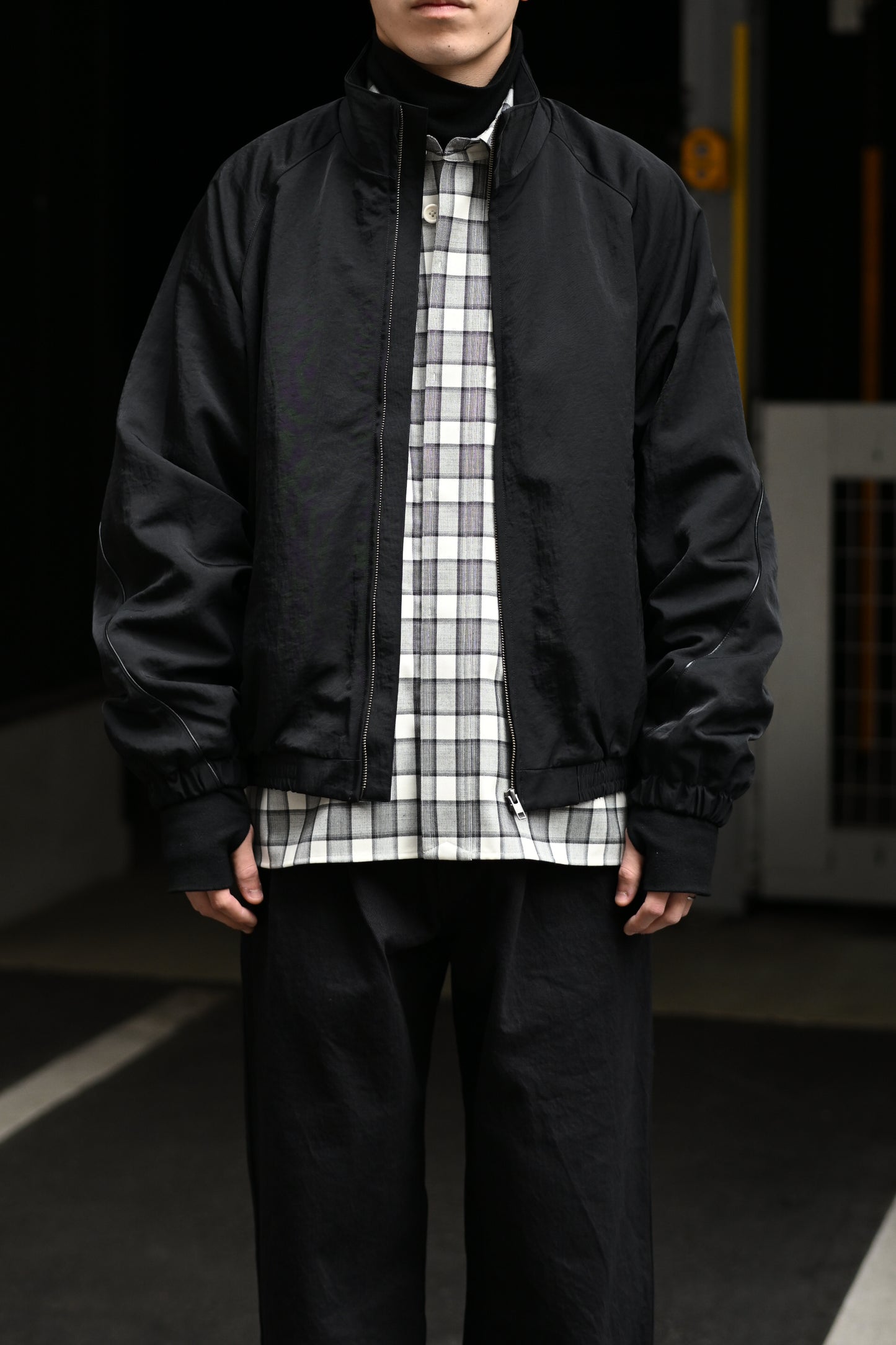 Antwort / LEATHER PIPED BOMBER JACKET -BLACK