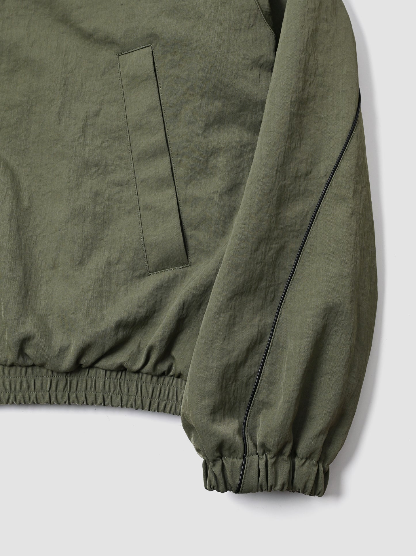 Antwort / LEATHER PIPED BOMBER JACKET -GREEN