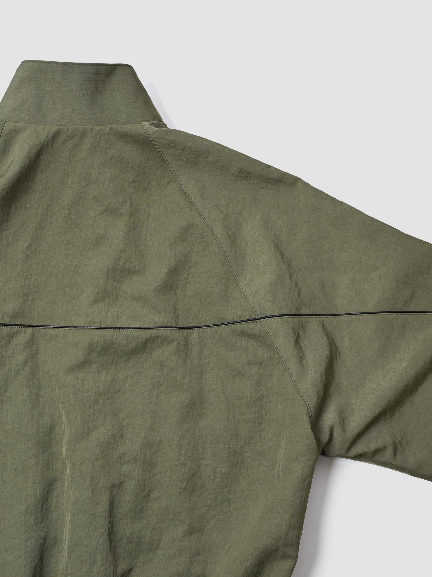 Antwort / LEATHER PIPED BOMBER JACKET -GREEN