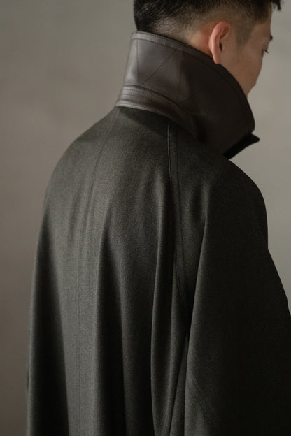 ANTOS. / exclusive / THE BESPOKE LEATHER DETAIL - CAVALRY TWILL COAT