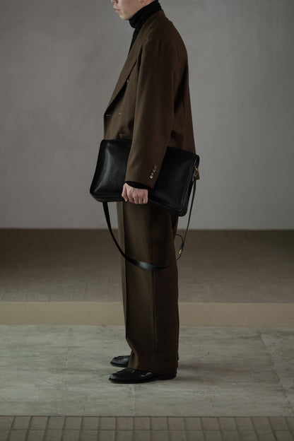 forme / exclusive /  MEGA BANKS