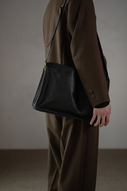 forme / exclusive /  MEGA BANKS