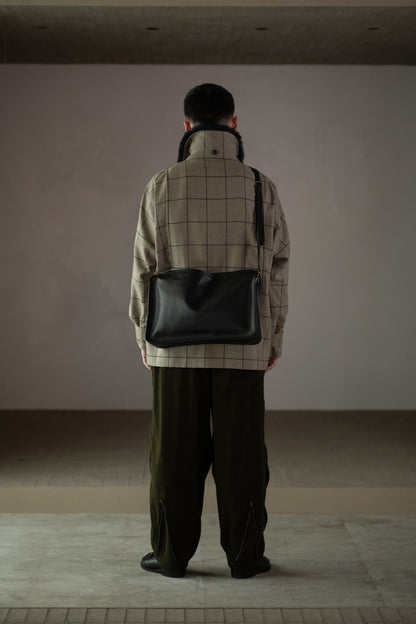 forme / exclusive /  MEGA BANKS