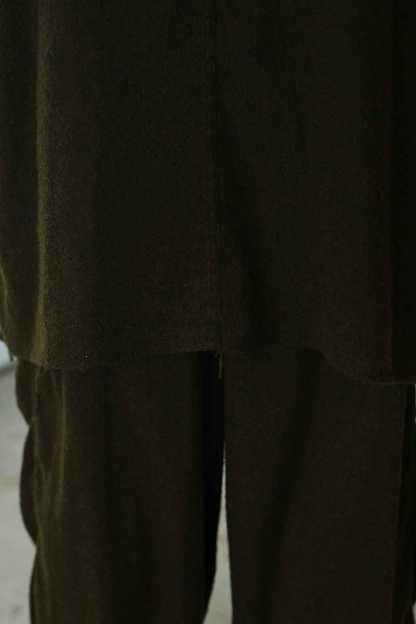 barbell object / flower fl coat -MOSS