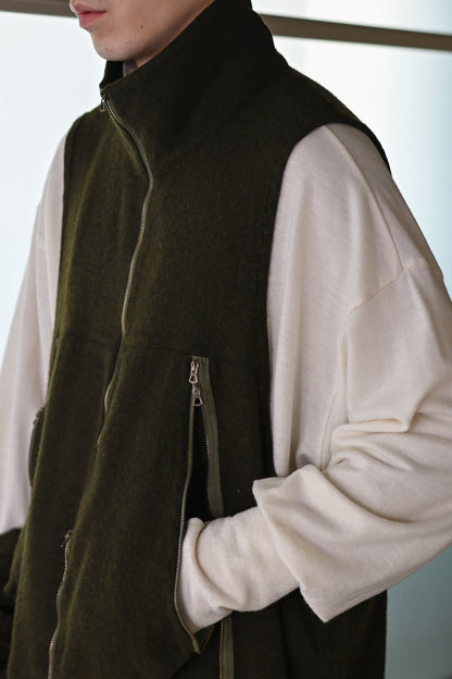 barbell object / flower vest -MOSS