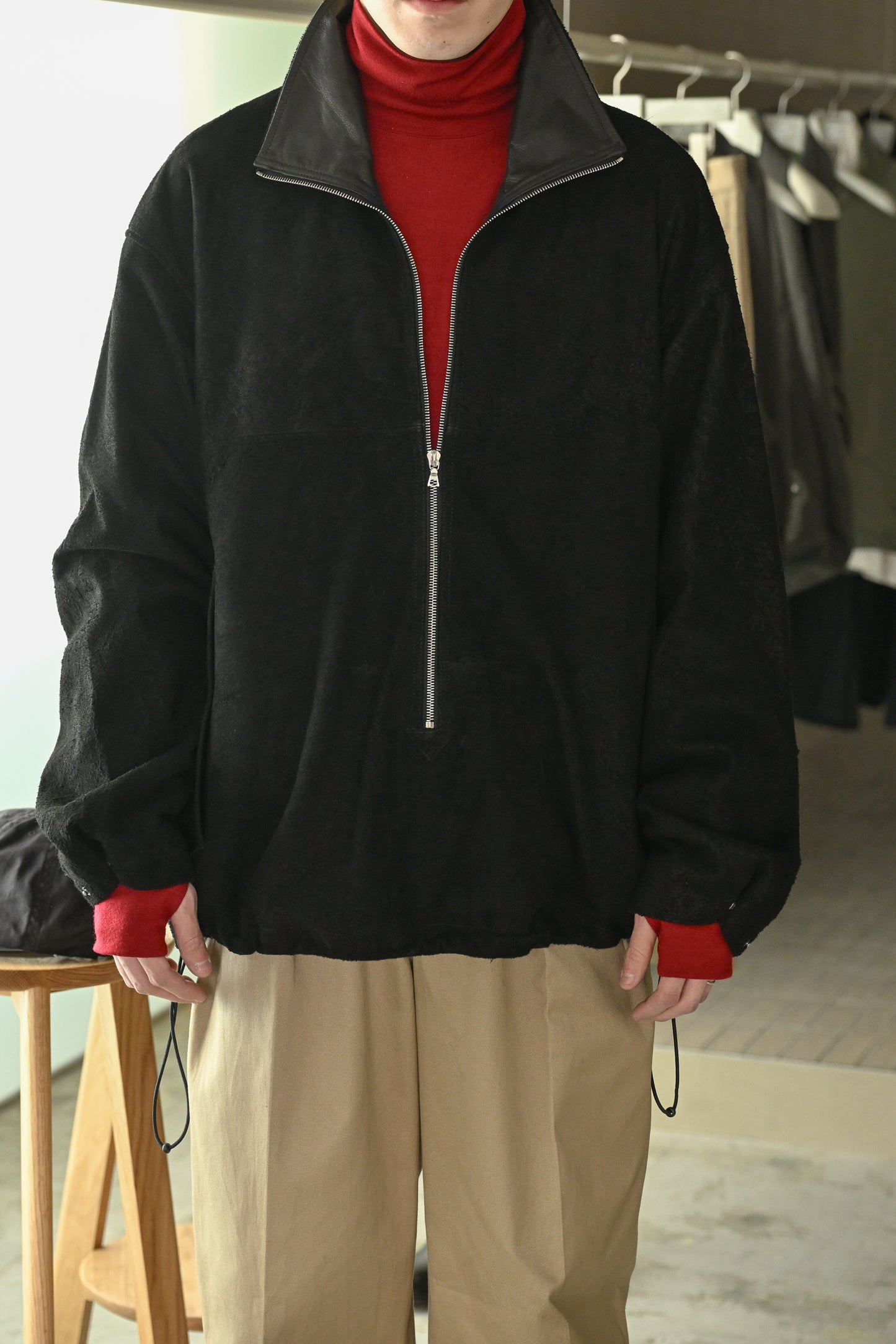 barbell object / nb hn top -BLACK