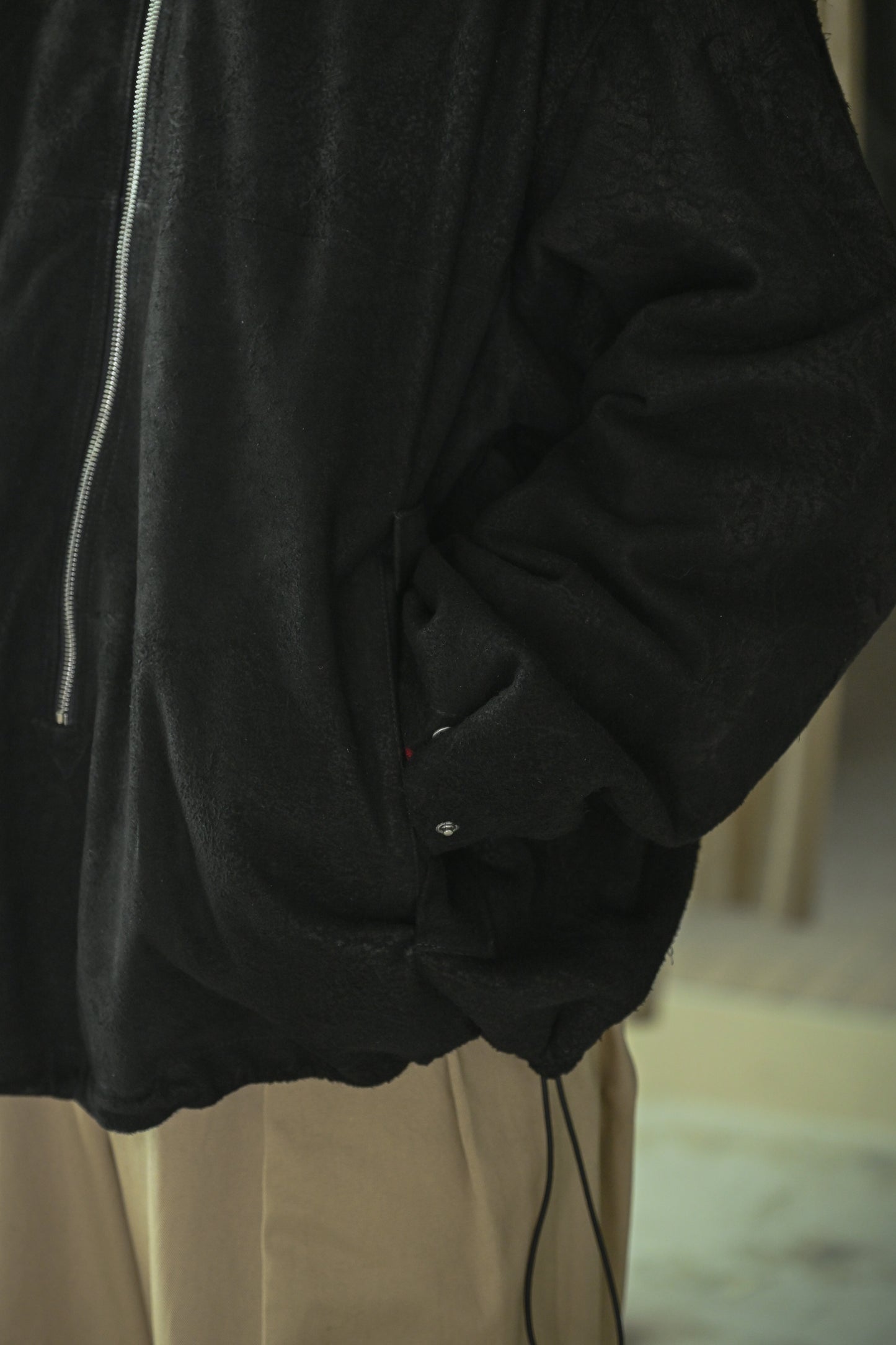 barbell object / nb hn top -BLACK