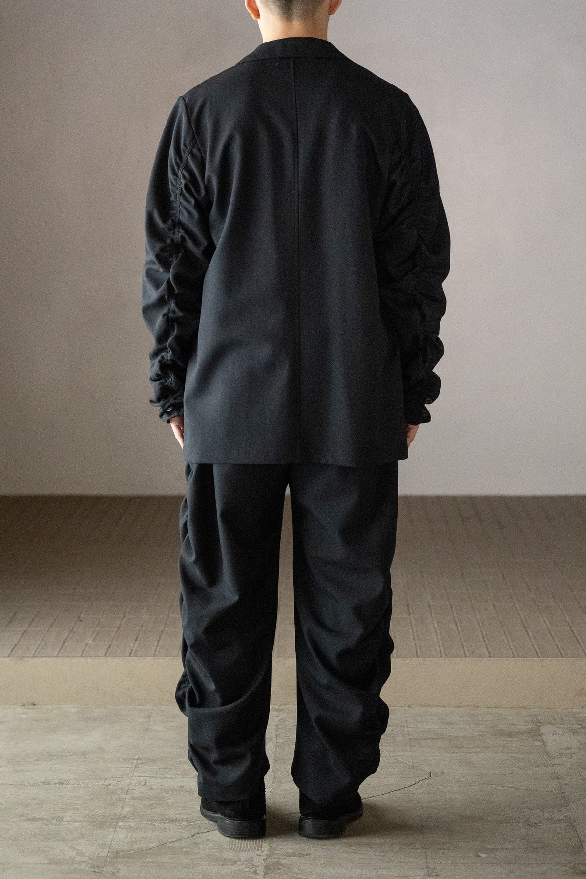 barbell object / unf jkt -BLACK