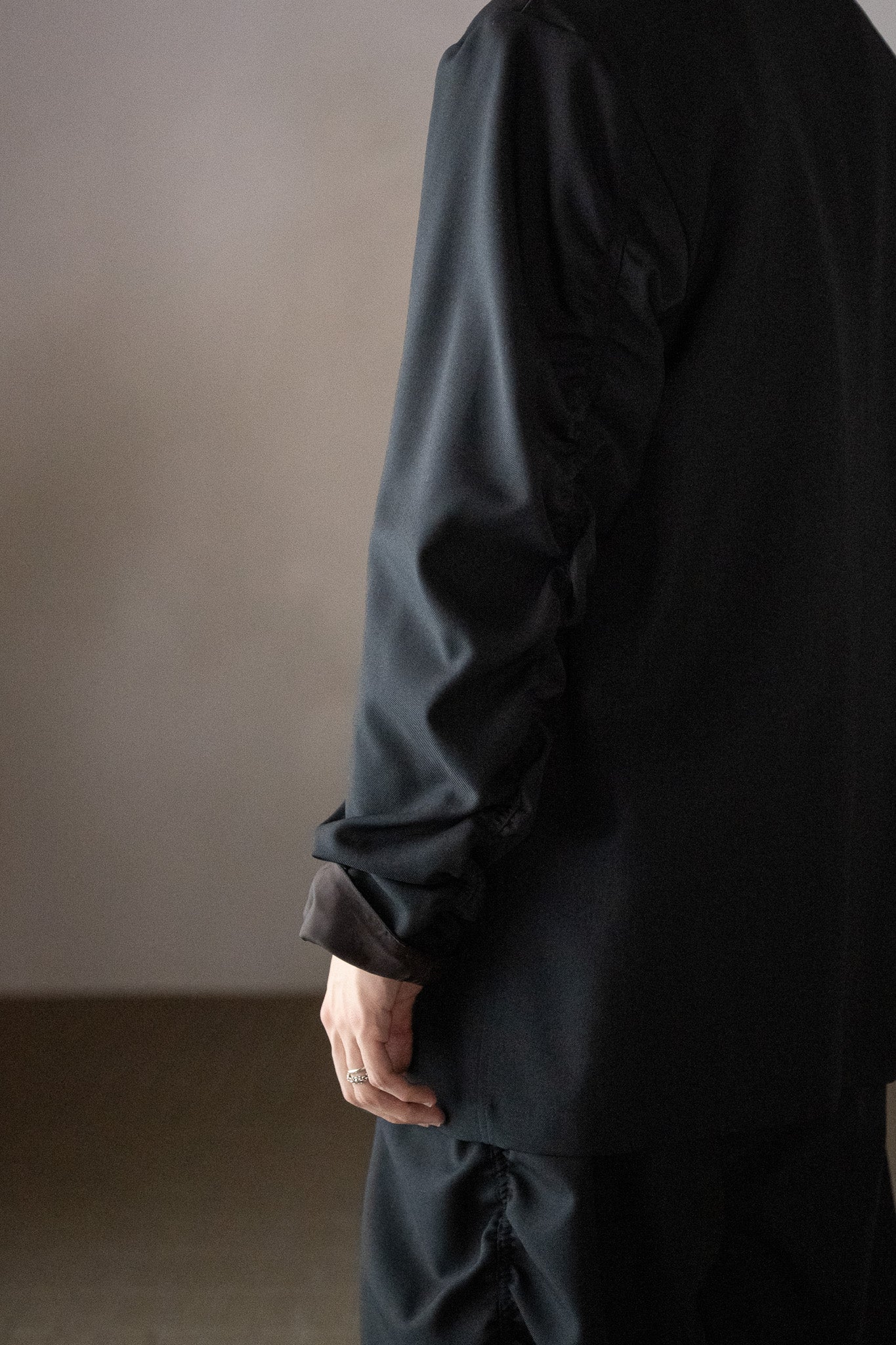 barbell object / unf jkt -BLACK